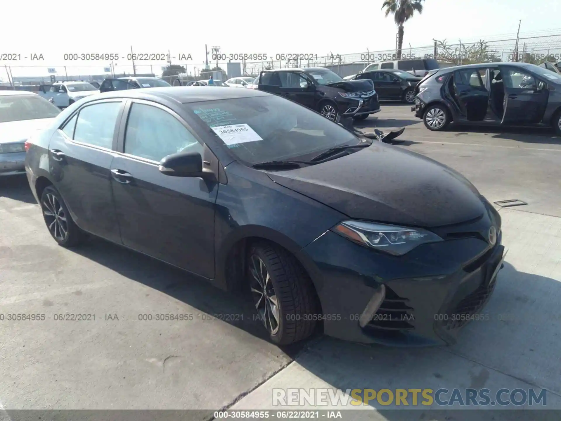 1 Photograph of a damaged car 2T1BURHEXKC145928 TOYOTA COROLLA 2019