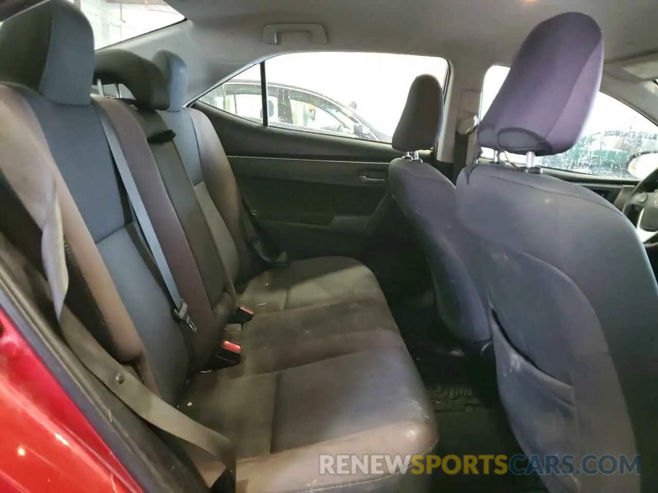 10 Photograph of a damaged car 2T1BURHEXKC148912 TOYOTA COROLLA 2019