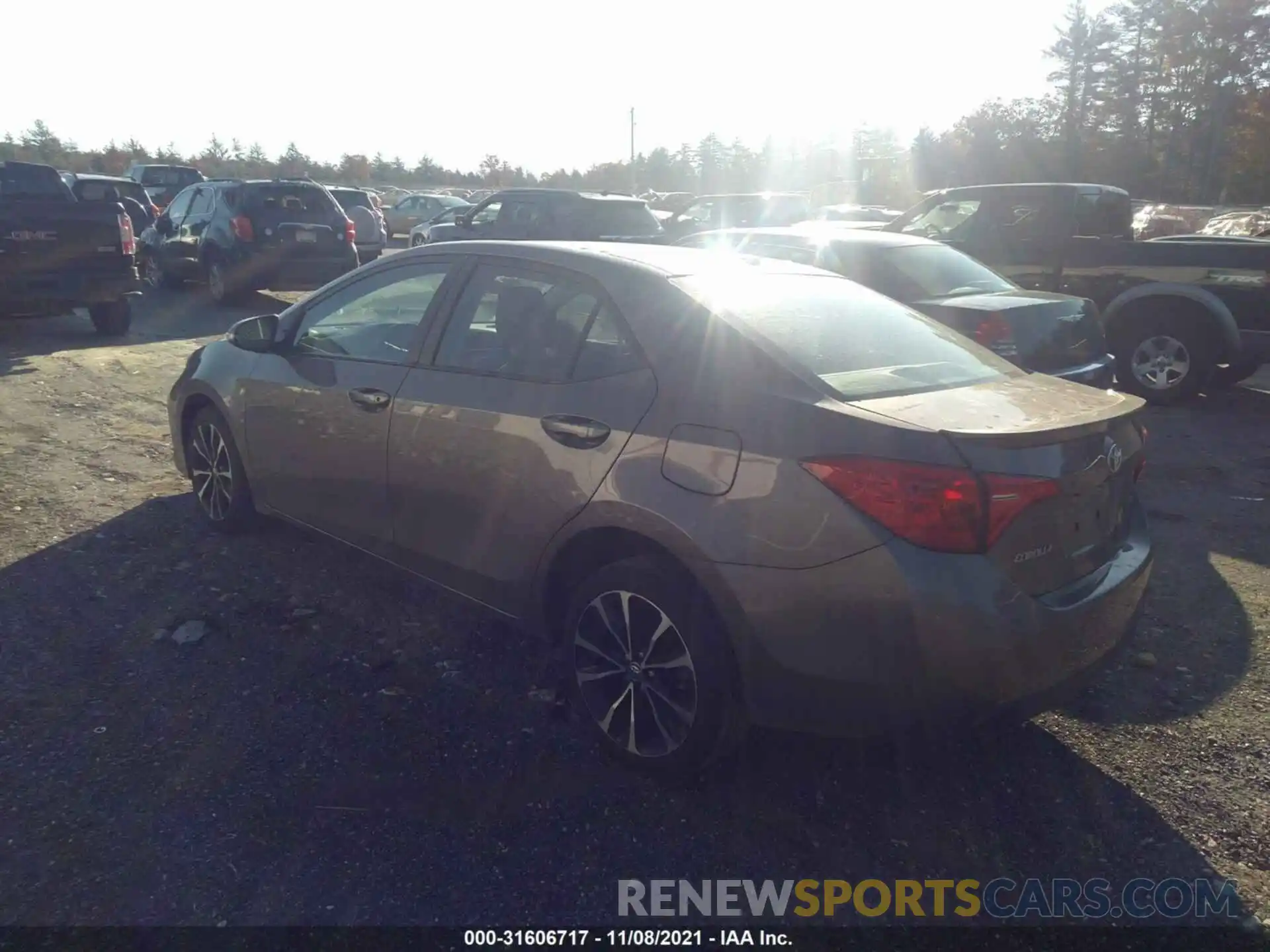 3 Photograph of a damaged car 2T1BURHEXKC149350 TOYOTA COROLLA 2019