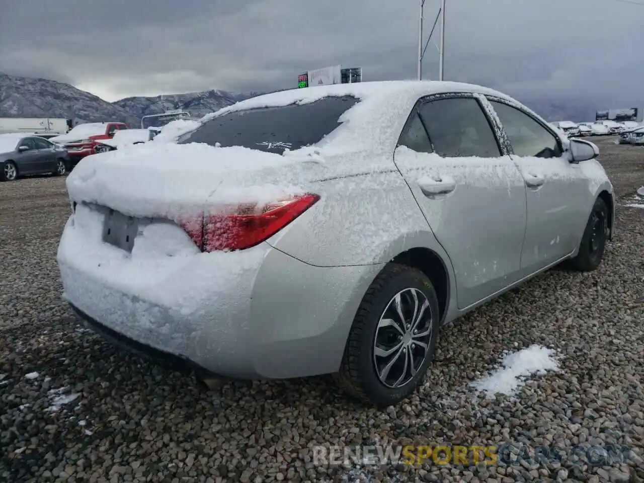 4 Photograph of a damaged car 2T1BURHEXKC154208 TOYOTA COROLLA 2019