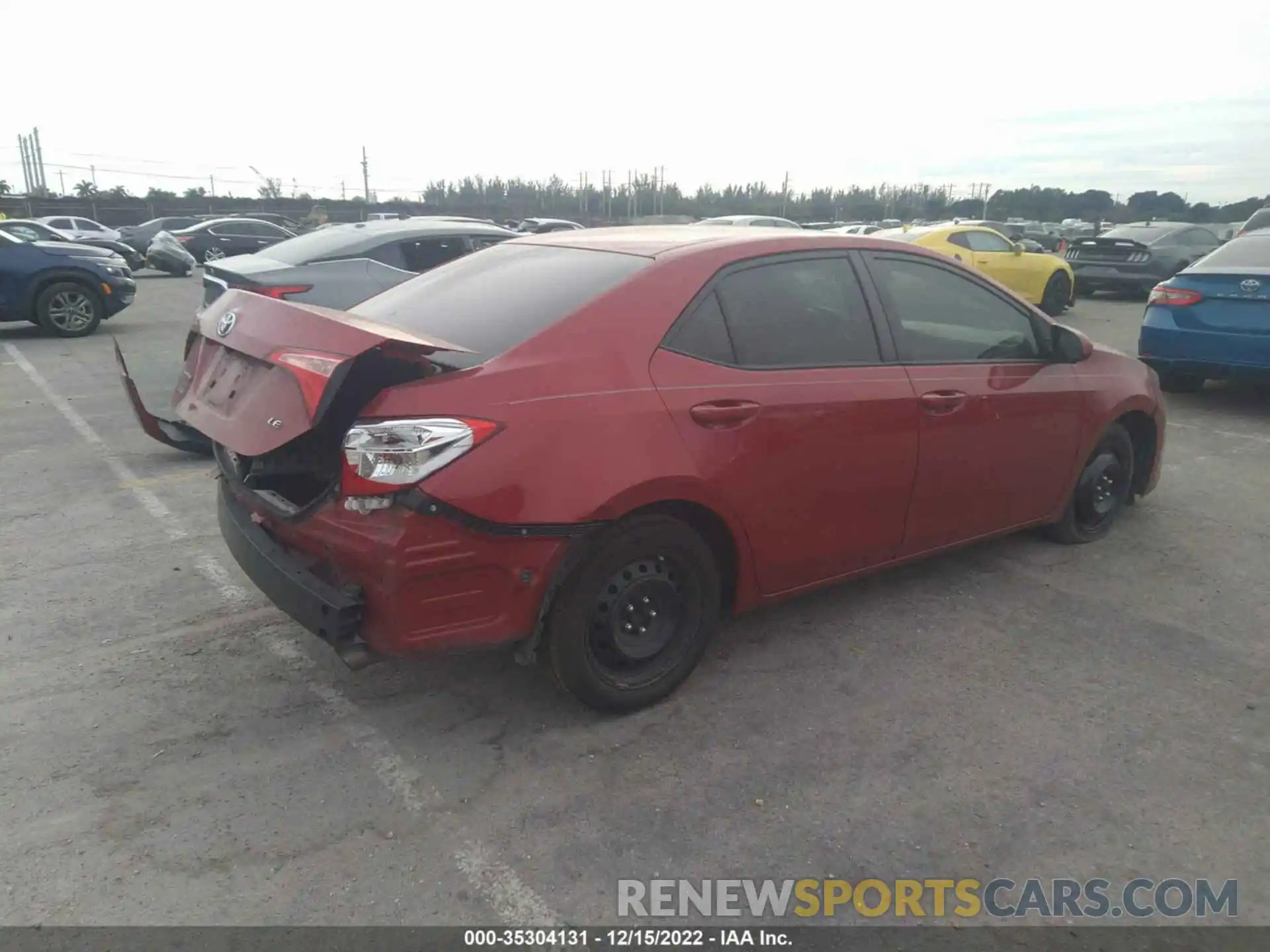 4 Photograph of a damaged car 2T1BURHEXKC159845 TOYOTA COROLLA 2019