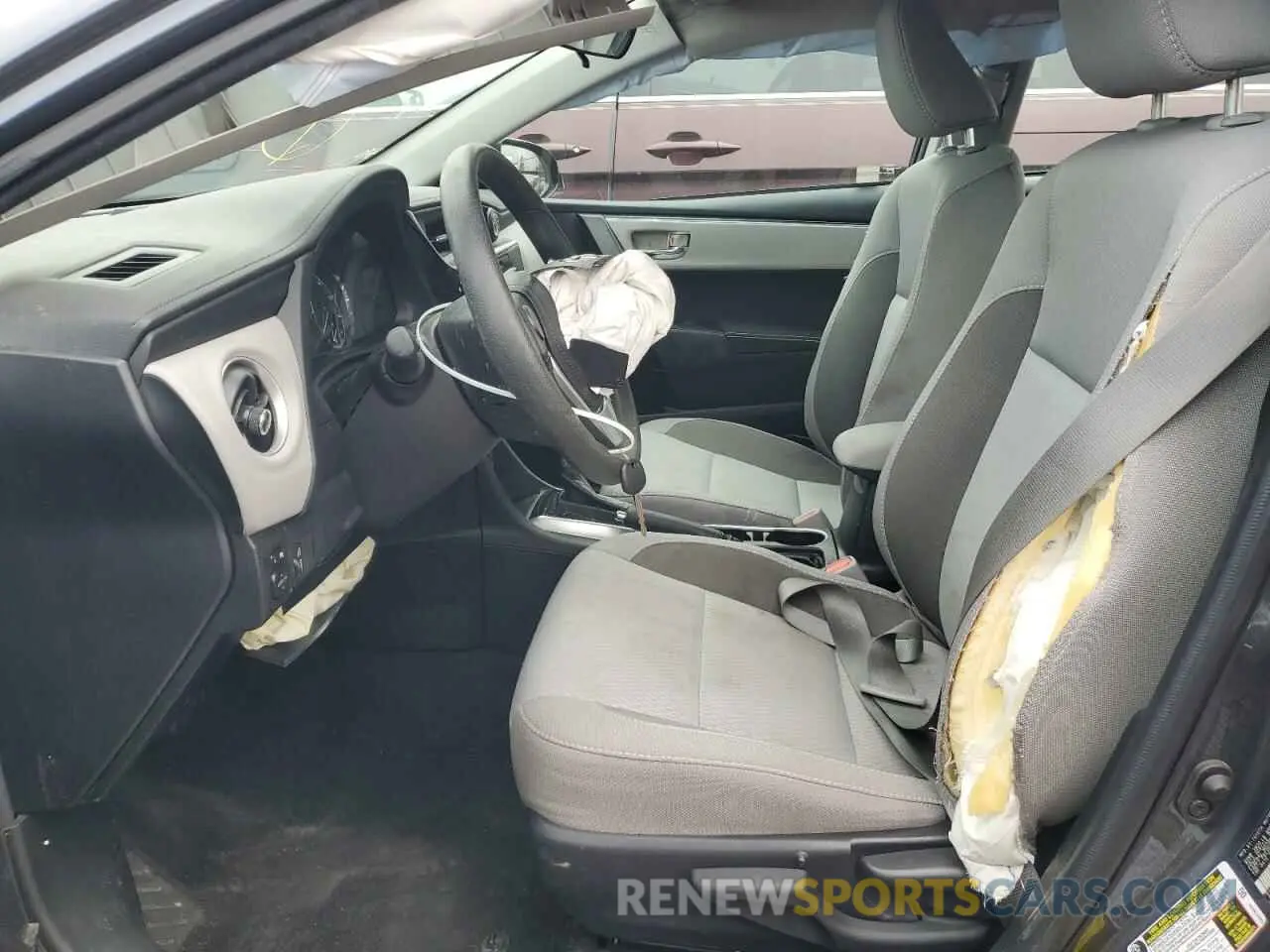7 Photograph of a damaged car 2T1BURHEXKC161787 TOYOTA COROLLA 2019