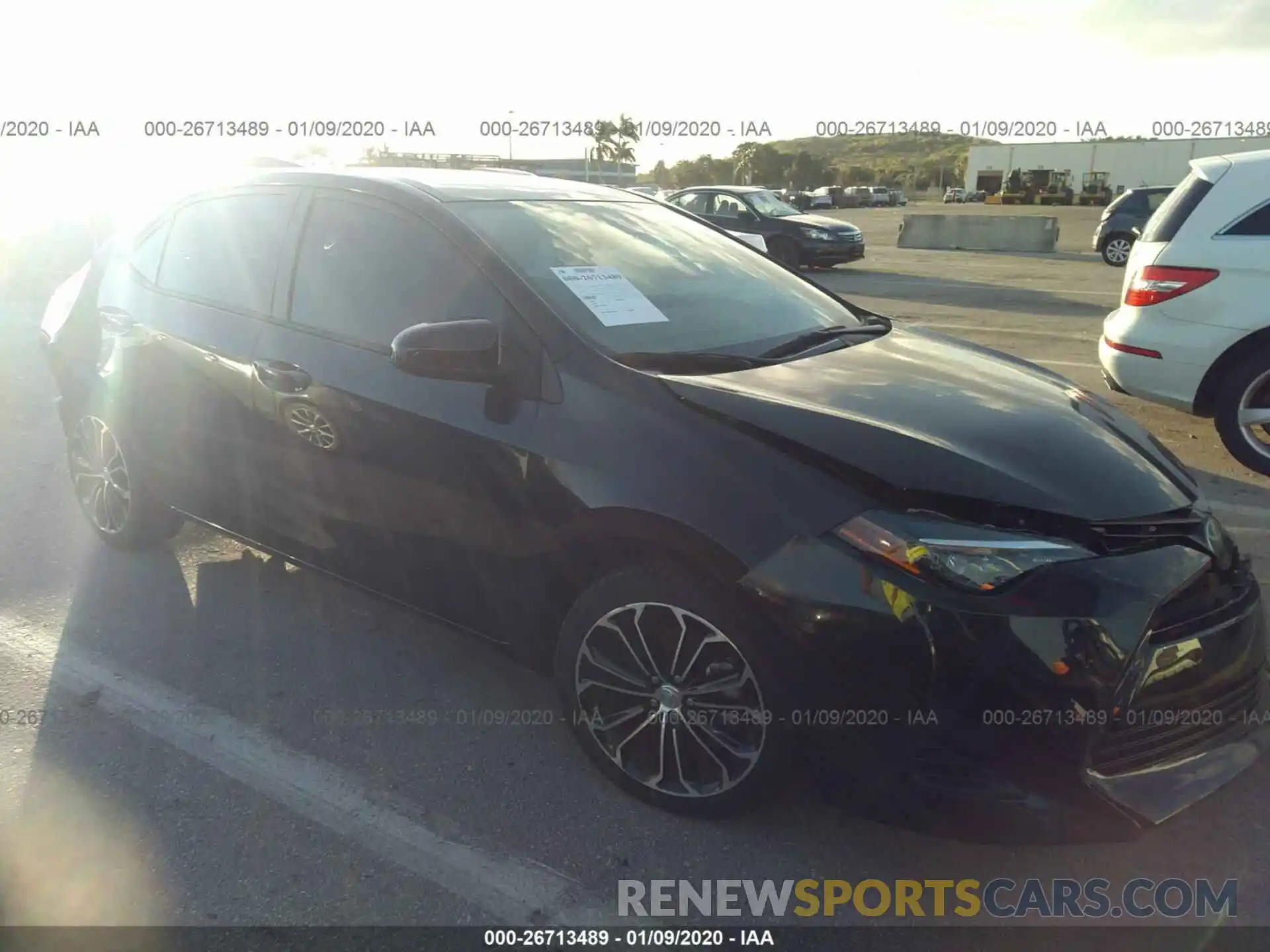 1 Photograph of a damaged car 2T1BURHEXKC169789 TOYOTA COROLLA 2019