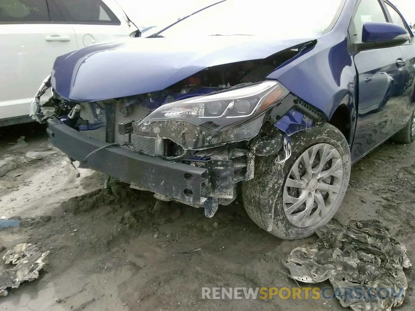 9 Photograph of a damaged car 2T1BURHEXKC169873 TOYOTA COROLLA 2019