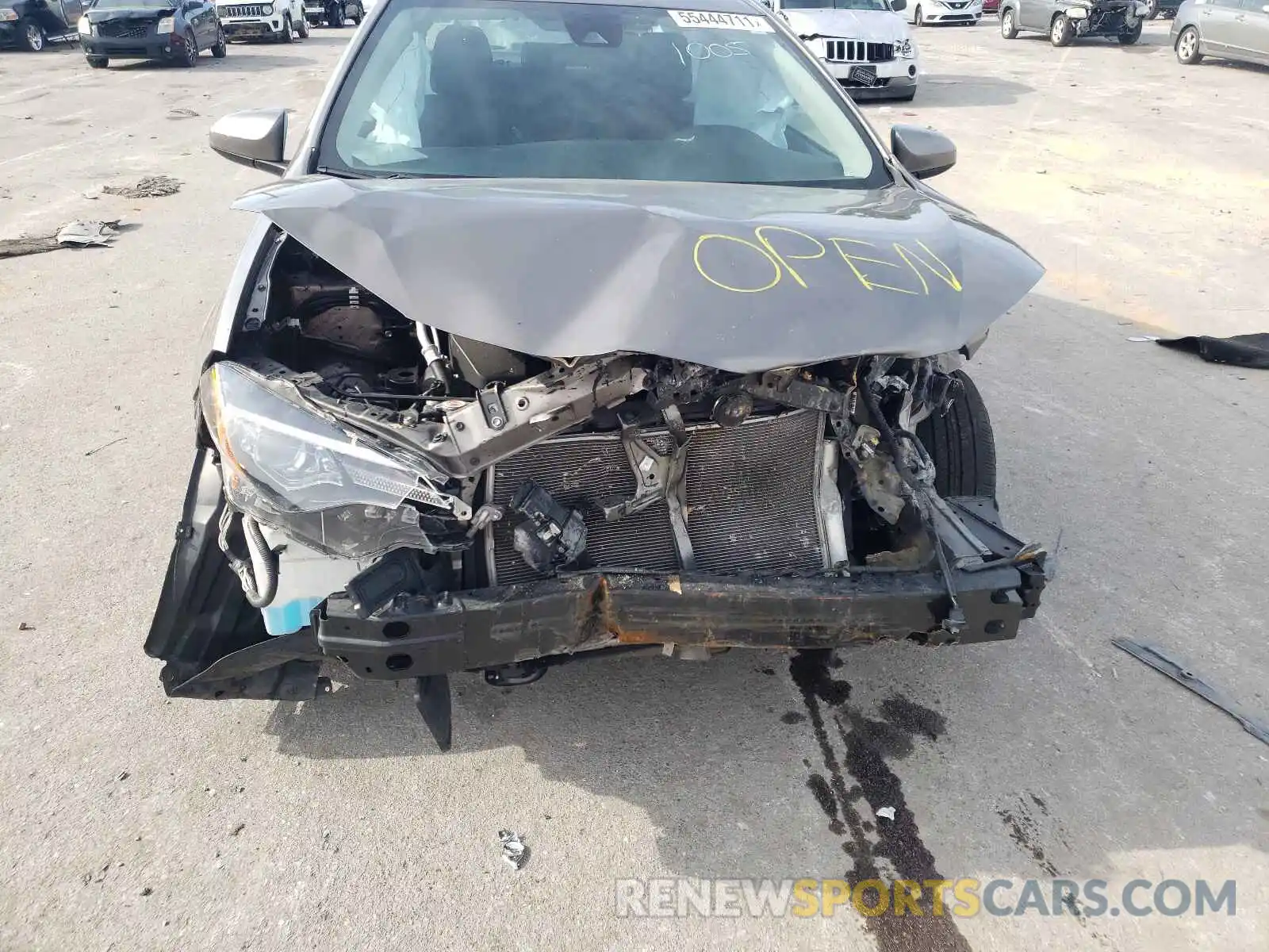 9 Photograph of a damaged car 2T1BURHEXKC181005 TOYOTA COROLLA 2019