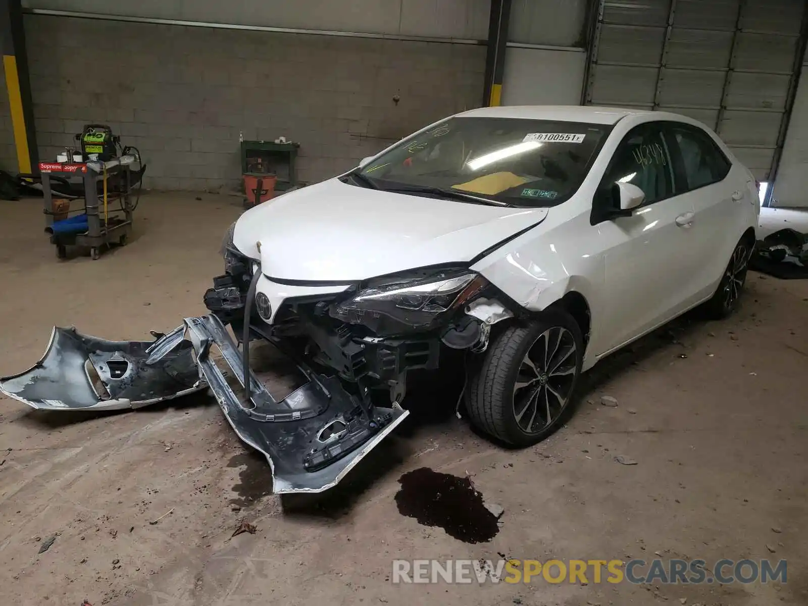 2 Photograph of a damaged car 2T1BURHEXKC182462 TOYOTA COROLLA 2019