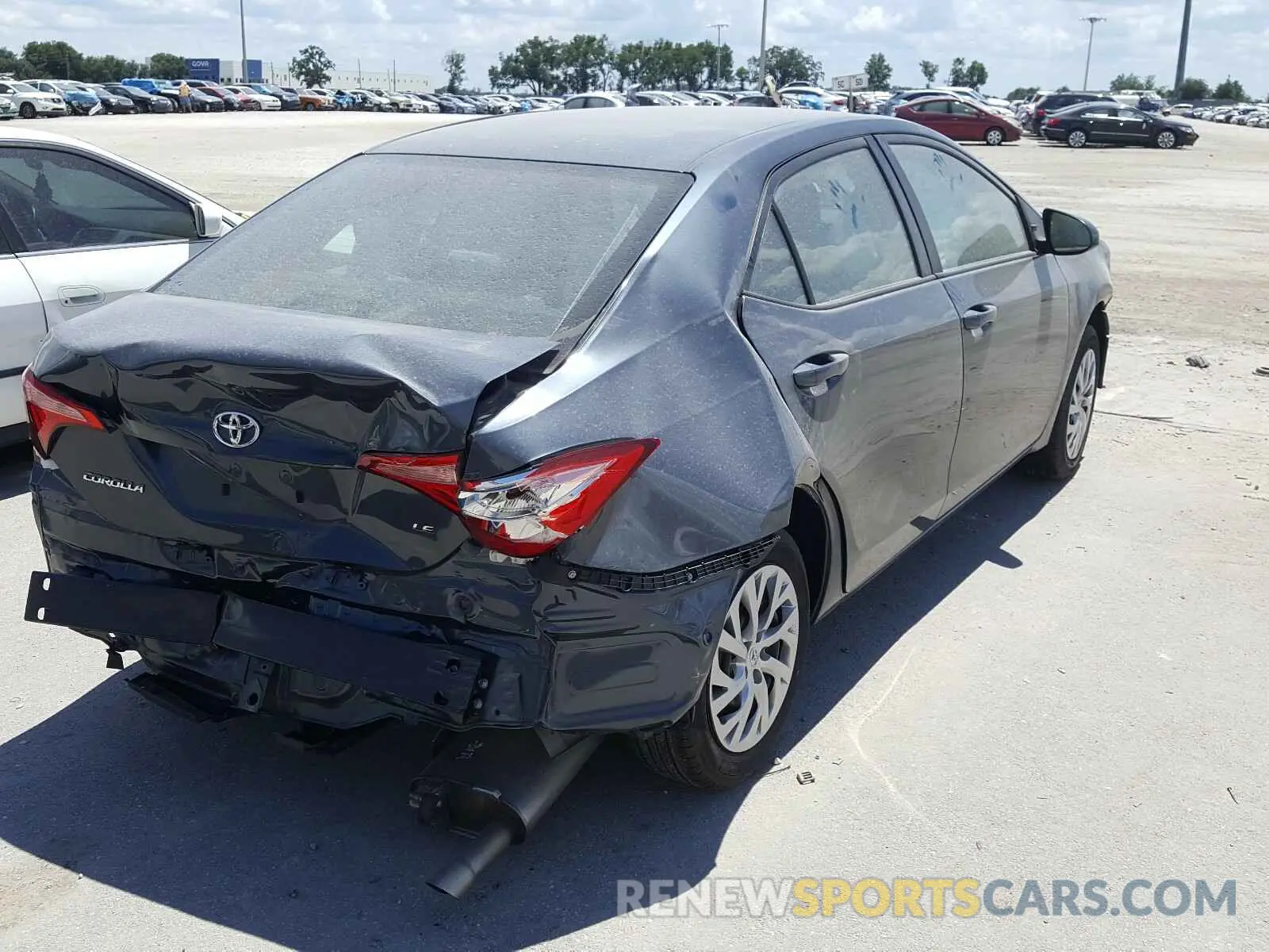 4 Photograph of a damaged car 2T1BURHEXKC185099 TOYOTA COROLLA 2019