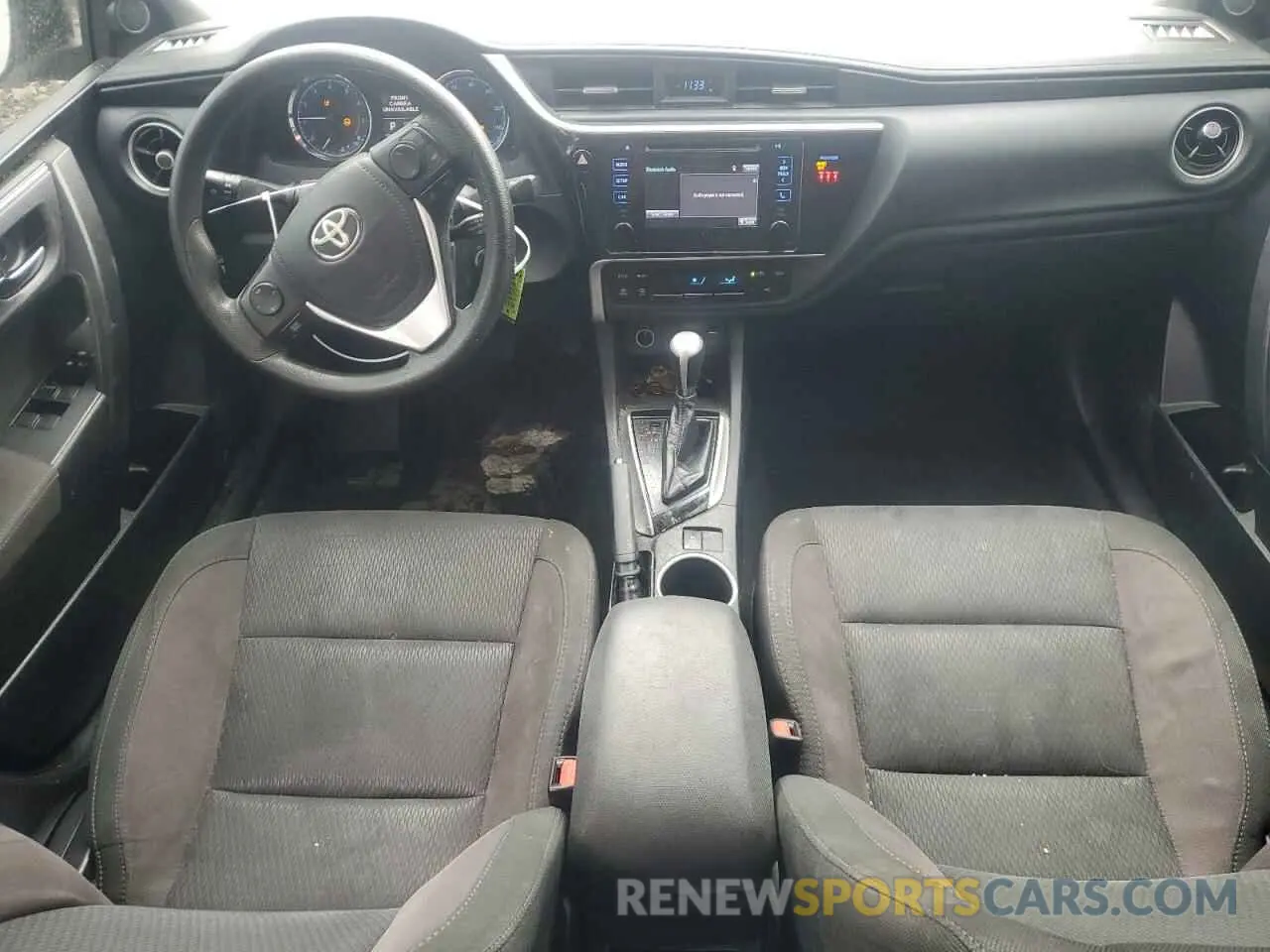 8 Photograph of a damaged car 2T1BURHEXKC186589 TOYOTA COROLLA 2019