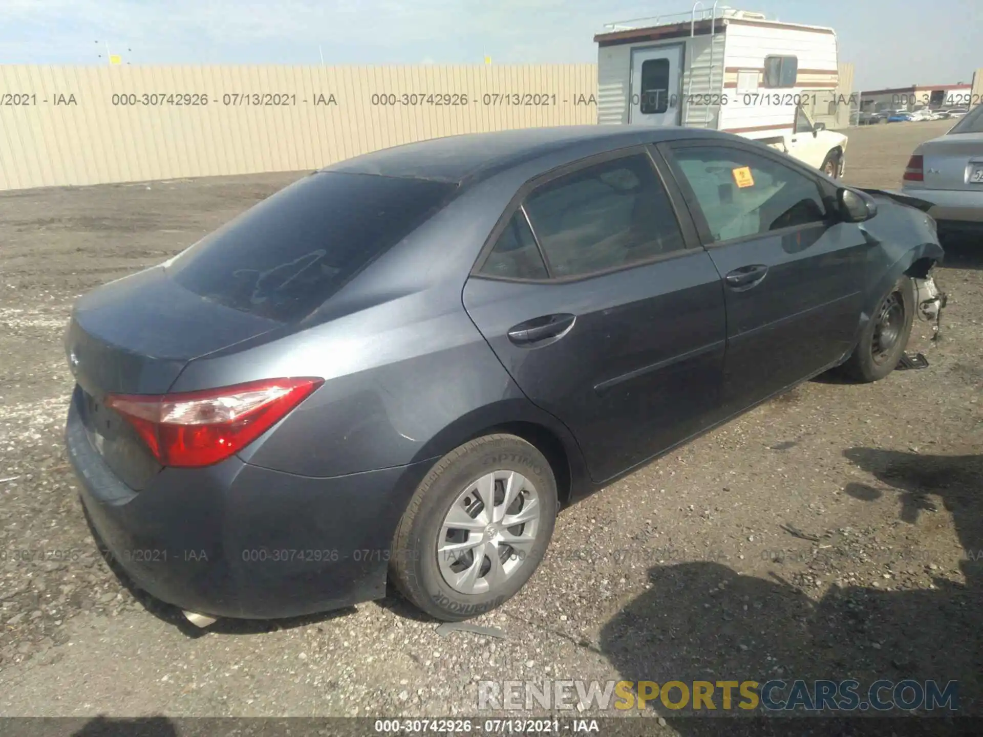 4 Photograph of a damaged car 2T1BURHEXKC188438 TOYOTA COROLLA 2019