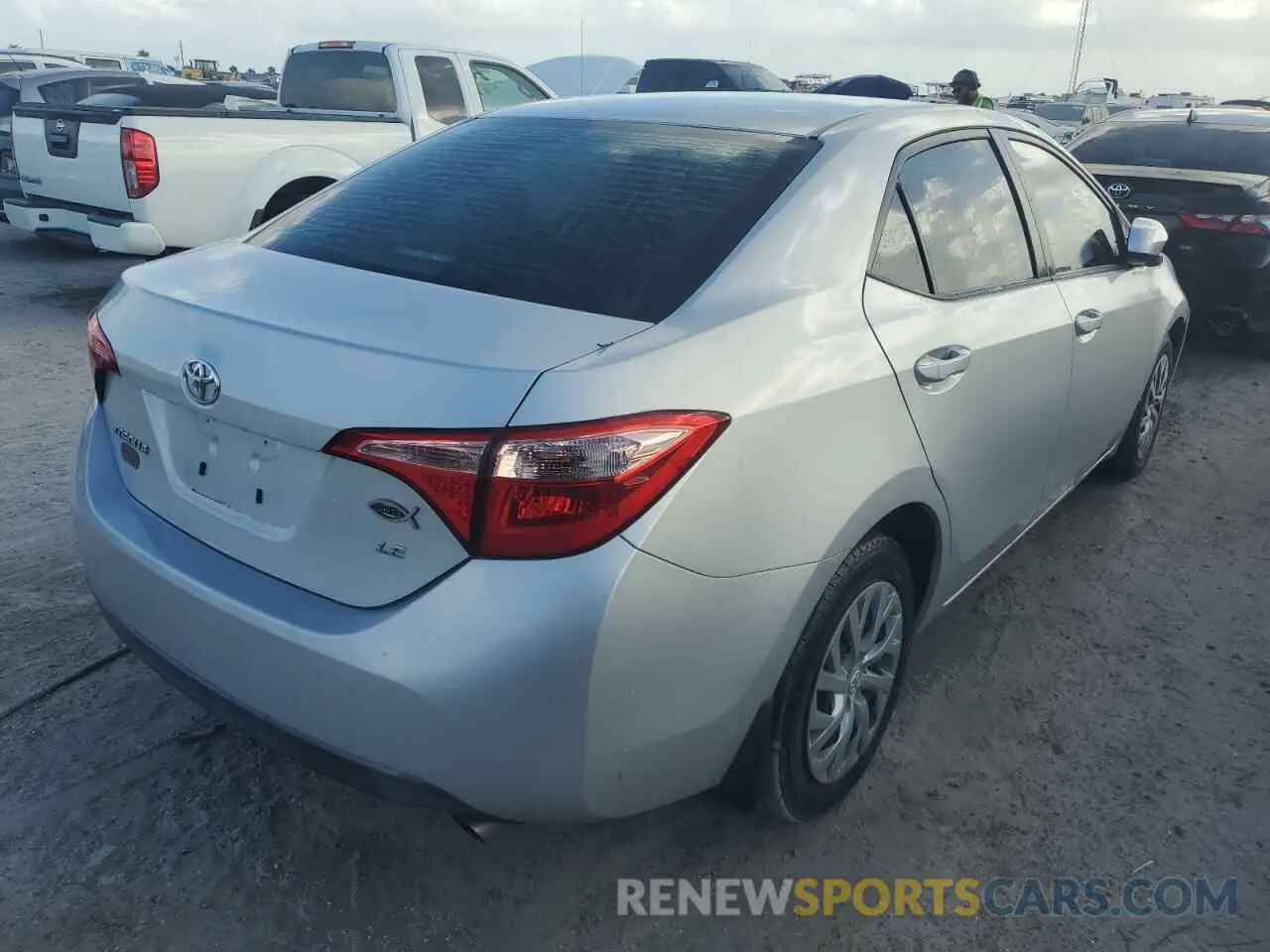 3 Photograph of a damaged car 2T1BURHEXKC191579 TOYOTA COROLLA 2019