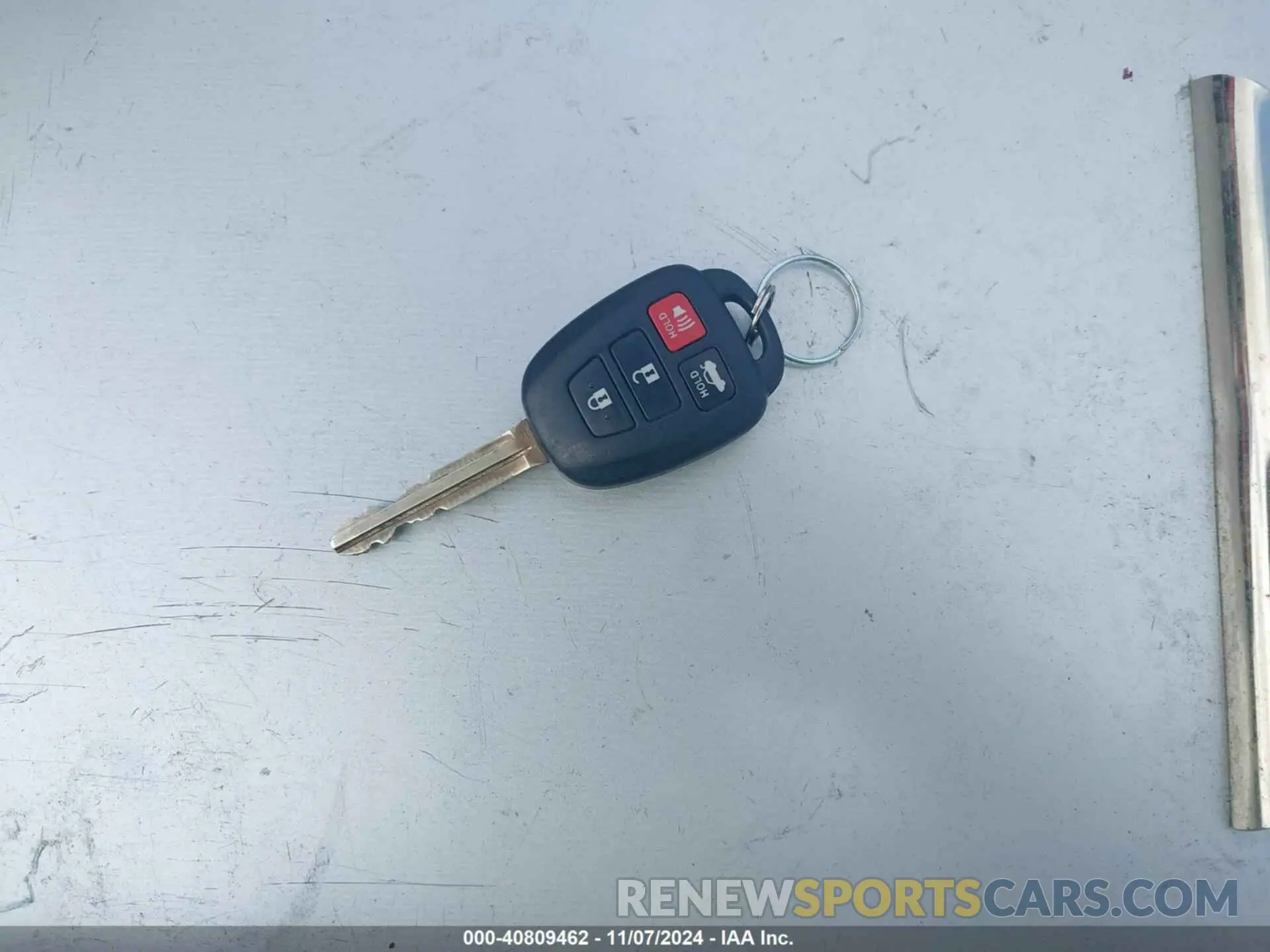 11 Photograph of a damaged car 2T1BURHEXKC192408 TOYOTA COROLLA 2019