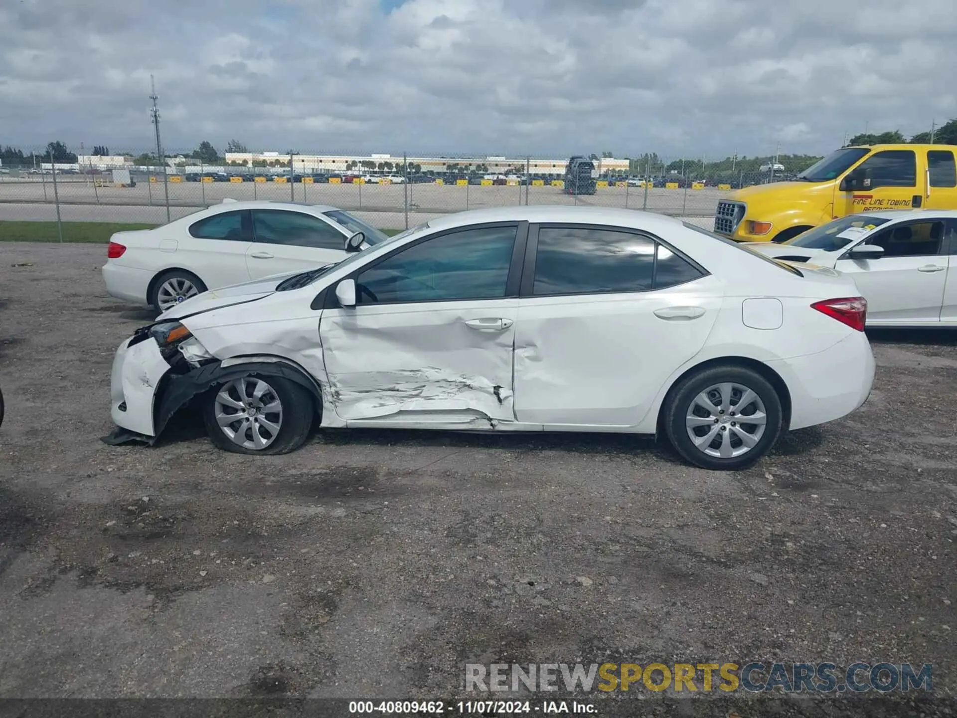 14 Photograph of a damaged car 2T1BURHEXKC192408 TOYOTA COROLLA 2019