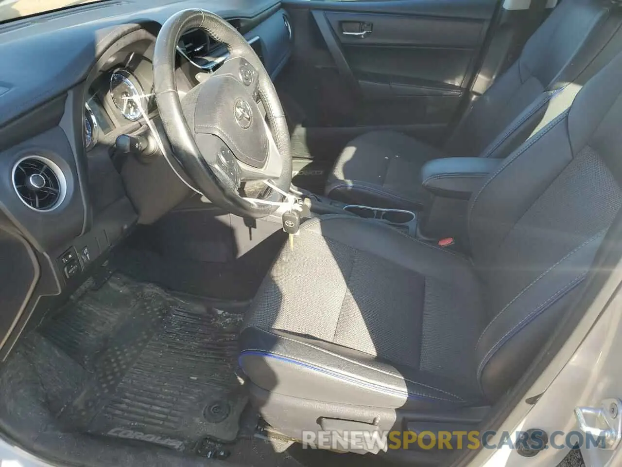 7 Photograph of a damaged car 2T1BURHEXKC192912 TOYOTA COROLLA 2019