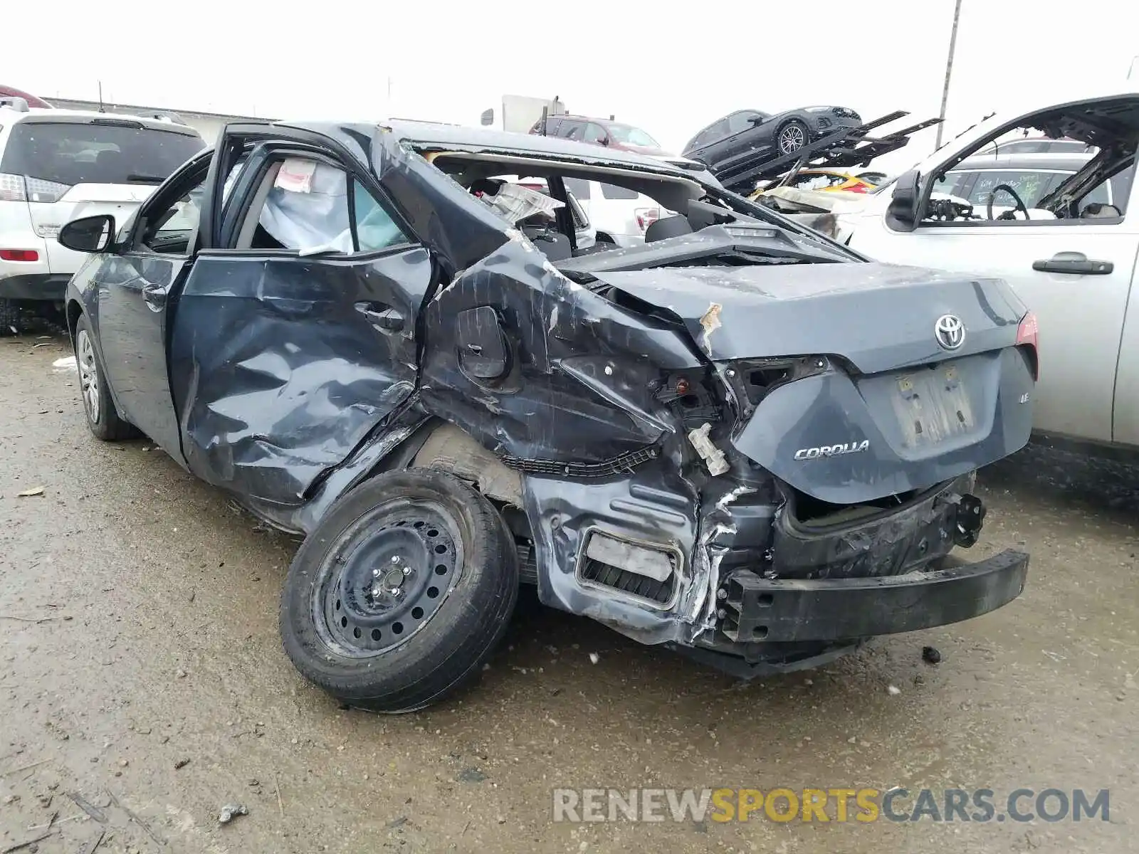 3 Photograph of a damaged car 2T1BURHEXKC200846 TOYOTA COROLLA 2019