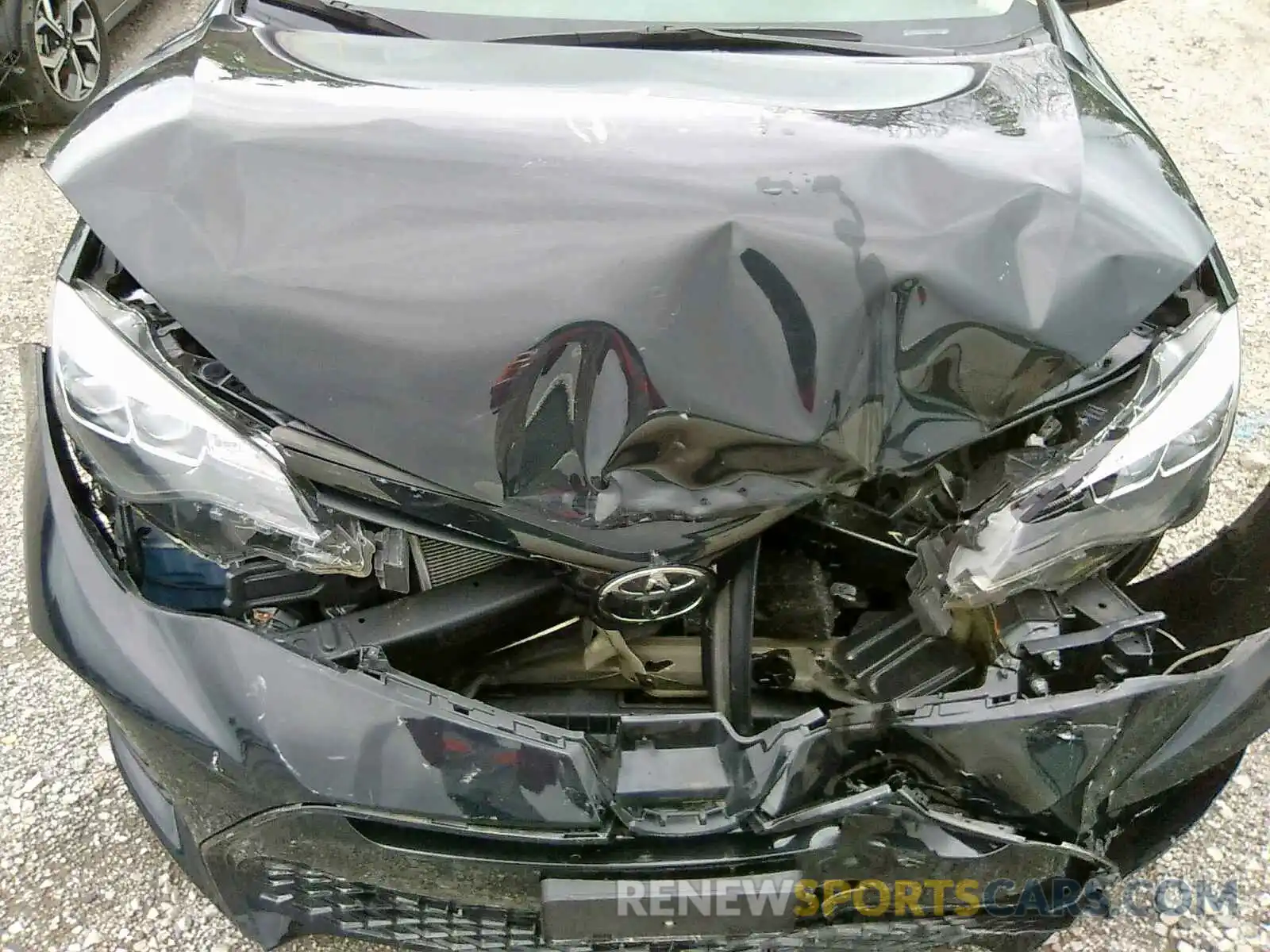 7 Photograph of a damaged car 2T1BURHEXKC204184 TOYOTA COROLLA 2019