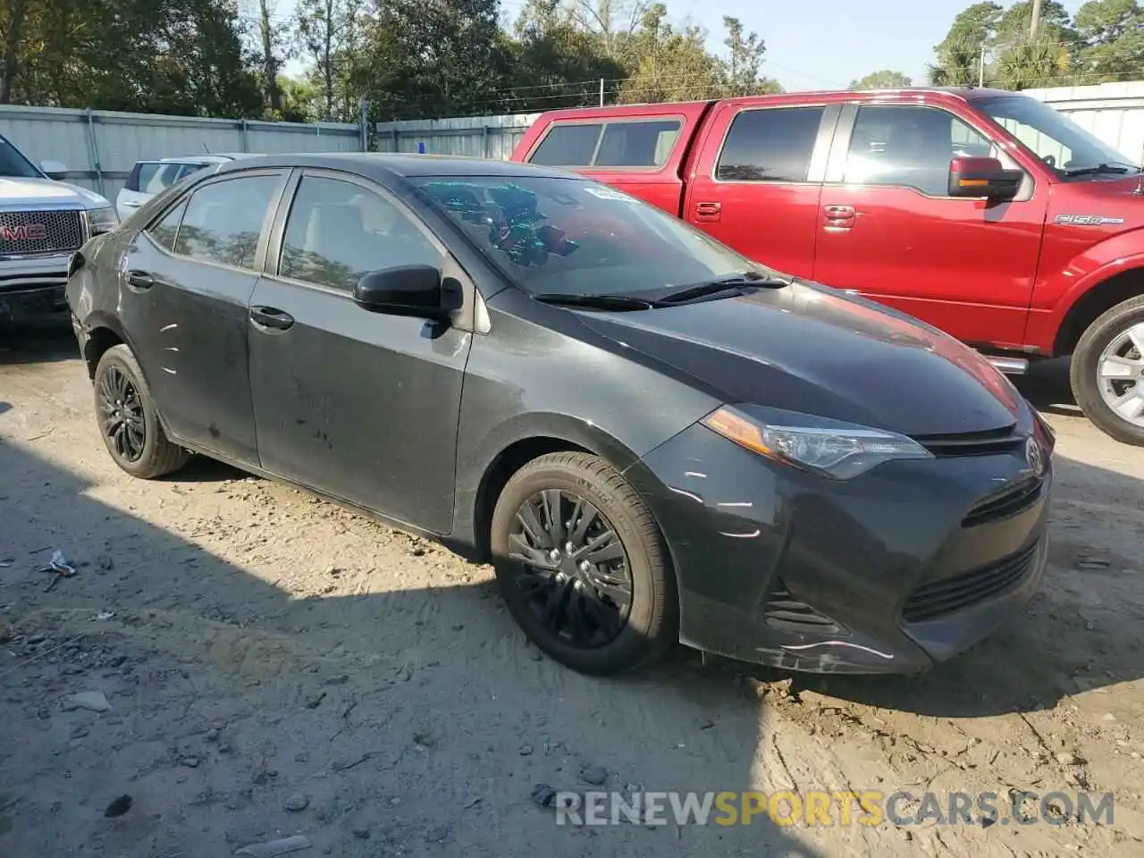 4 Photograph of a damaged car 2T1BURHEXKC204802 TOYOTA COROLLA 2019