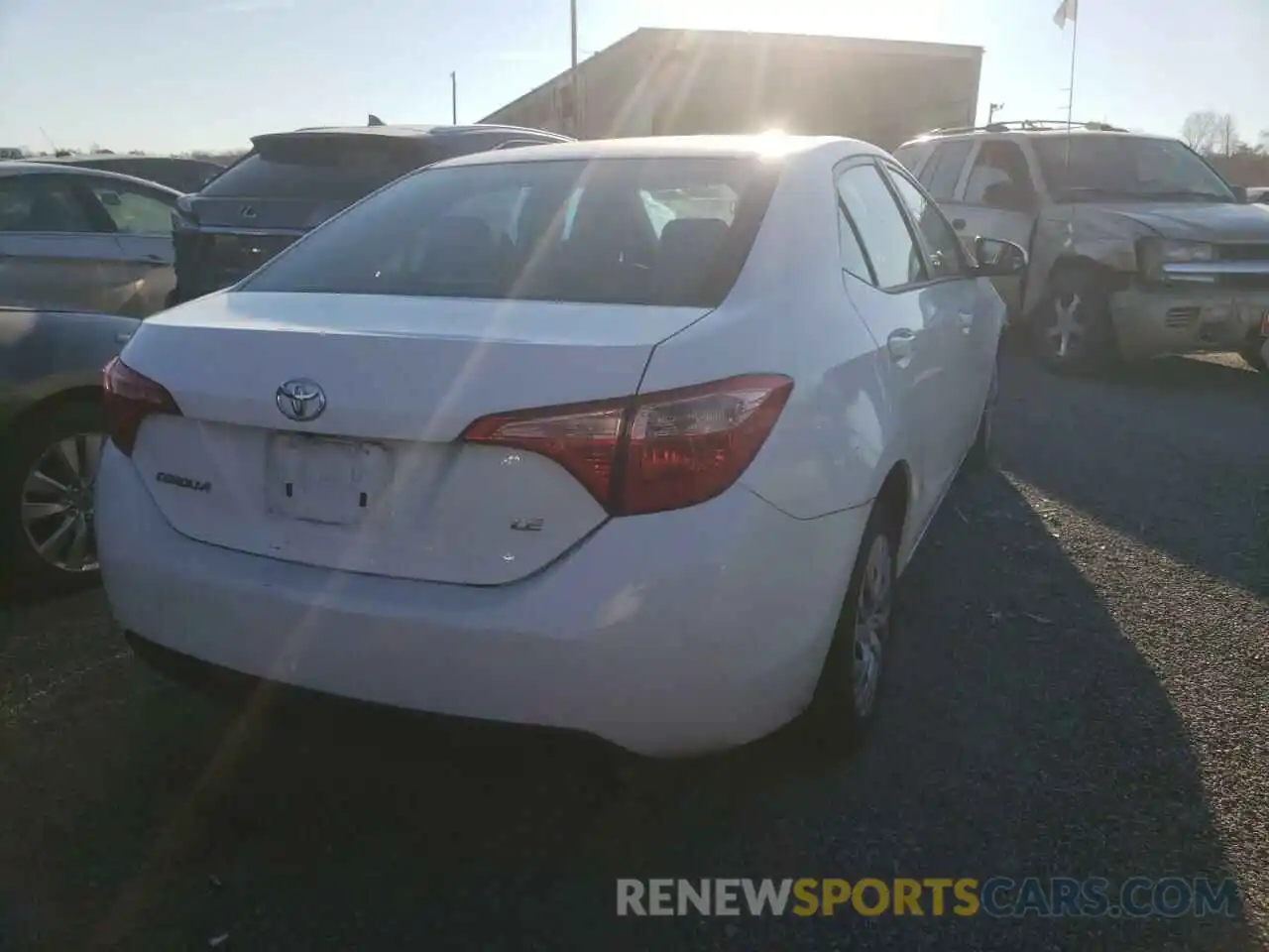 4 Photograph of a damaged car 2T1BURHEXKC208719 TOYOTA COROLLA 2019