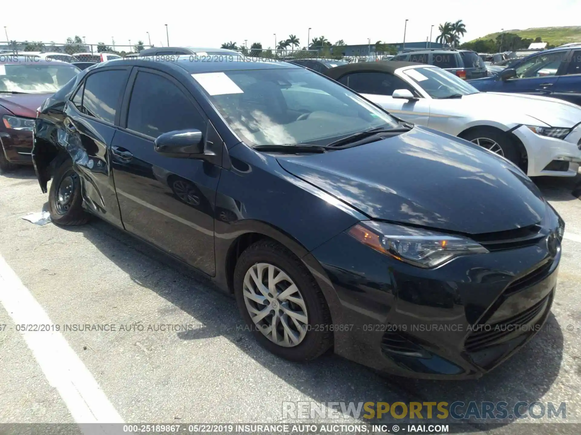 1 Photograph of a damaged car 2T1BURHEXKC209370 TOYOTA COROLLA 2019