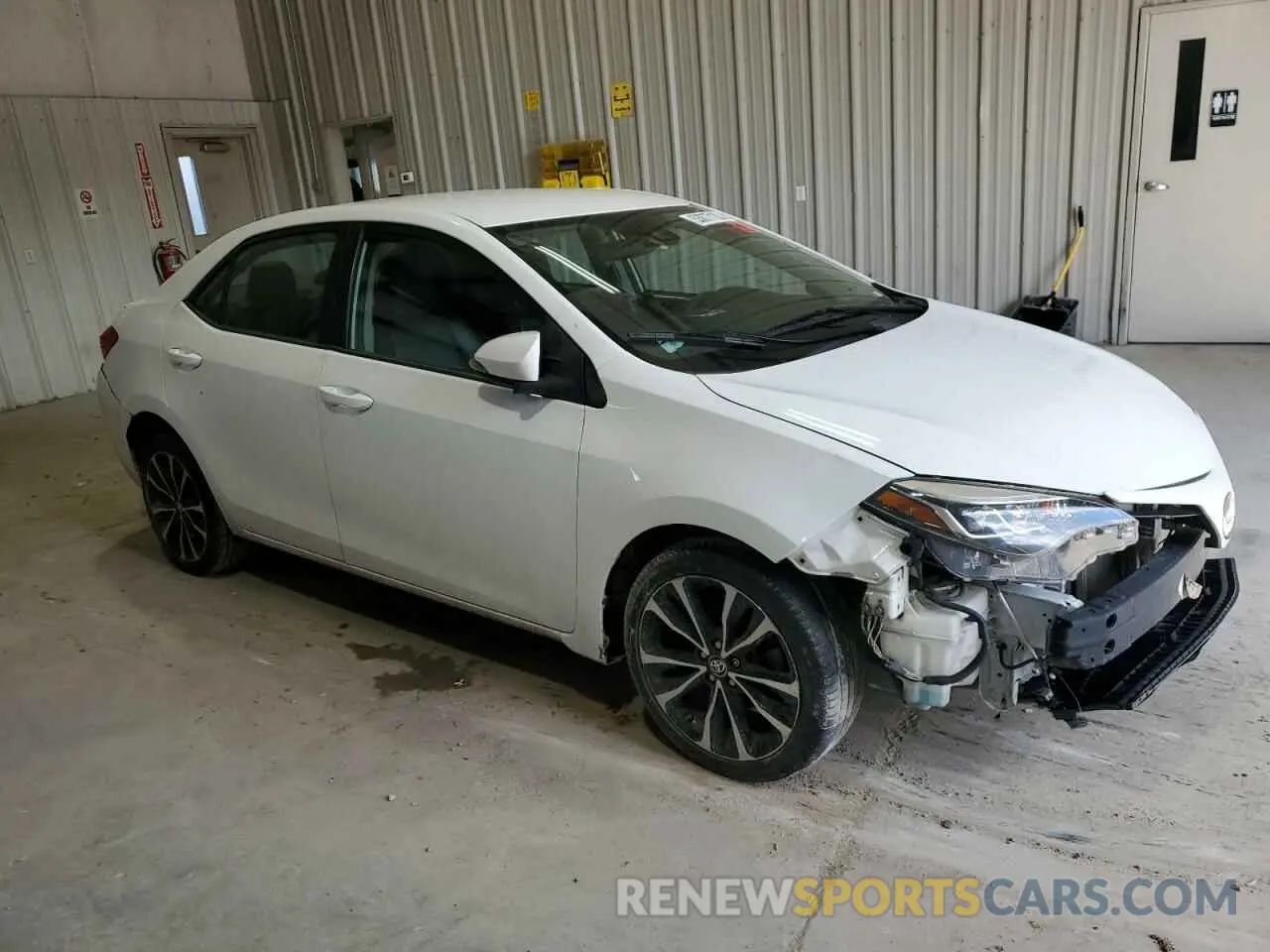4 Photograph of a damaged car 2T1BURHEXKC210308 TOYOTA COROLLA 2019