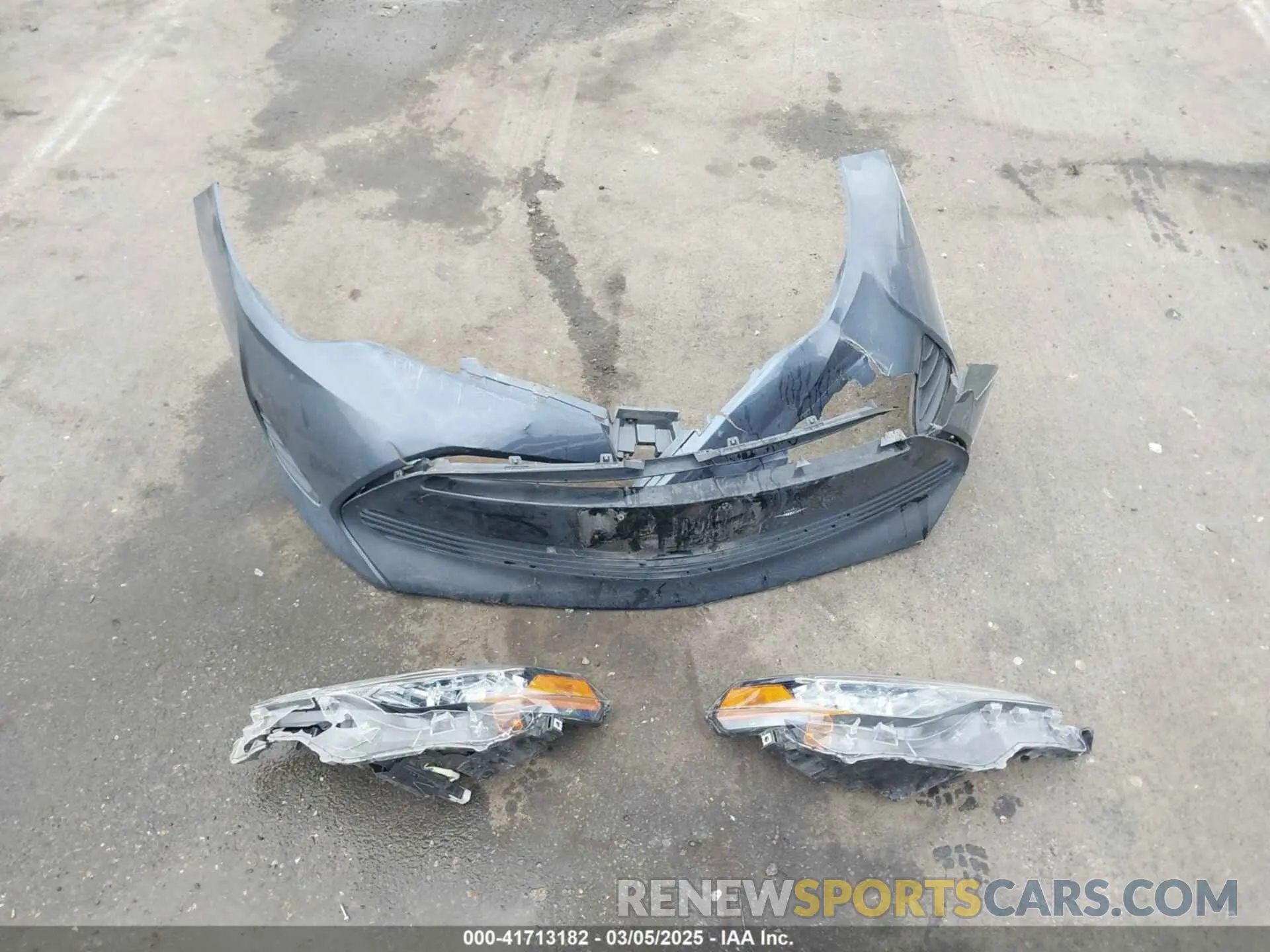 12 Photograph of a damaged car 2T1BURHEXKC212172 TOYOTA COROLLA 2019