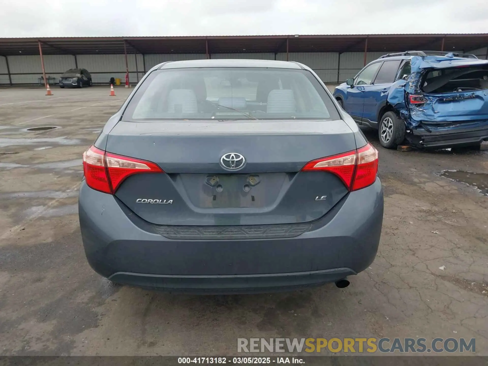 17 Photograph of a damaged car 2T1BURHEXKC212172 TOYOTA COROLLA 2019