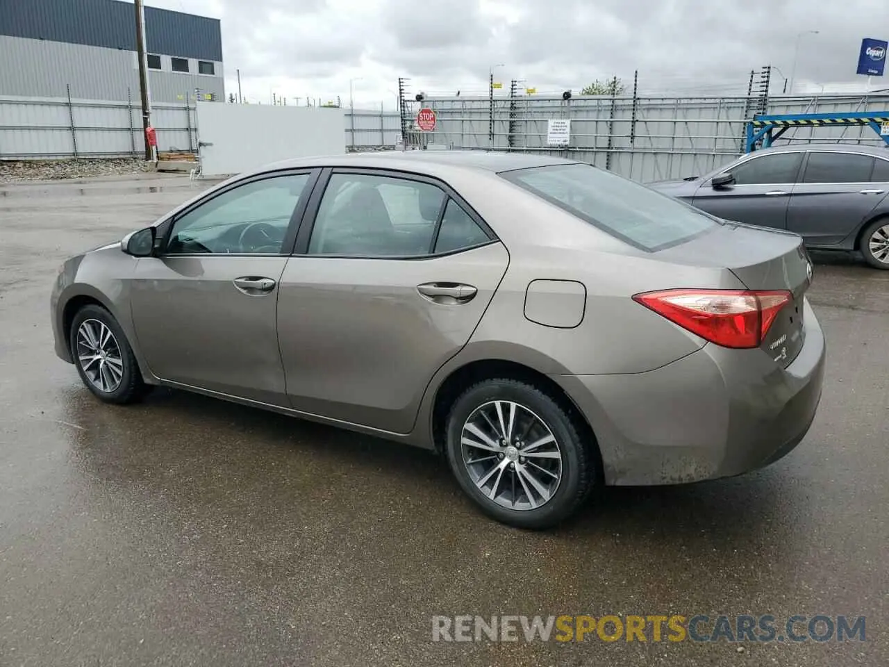 2 Photograph of a damaged car 2T1BURHEXKC222152 TOYOTA COROLLA 2019