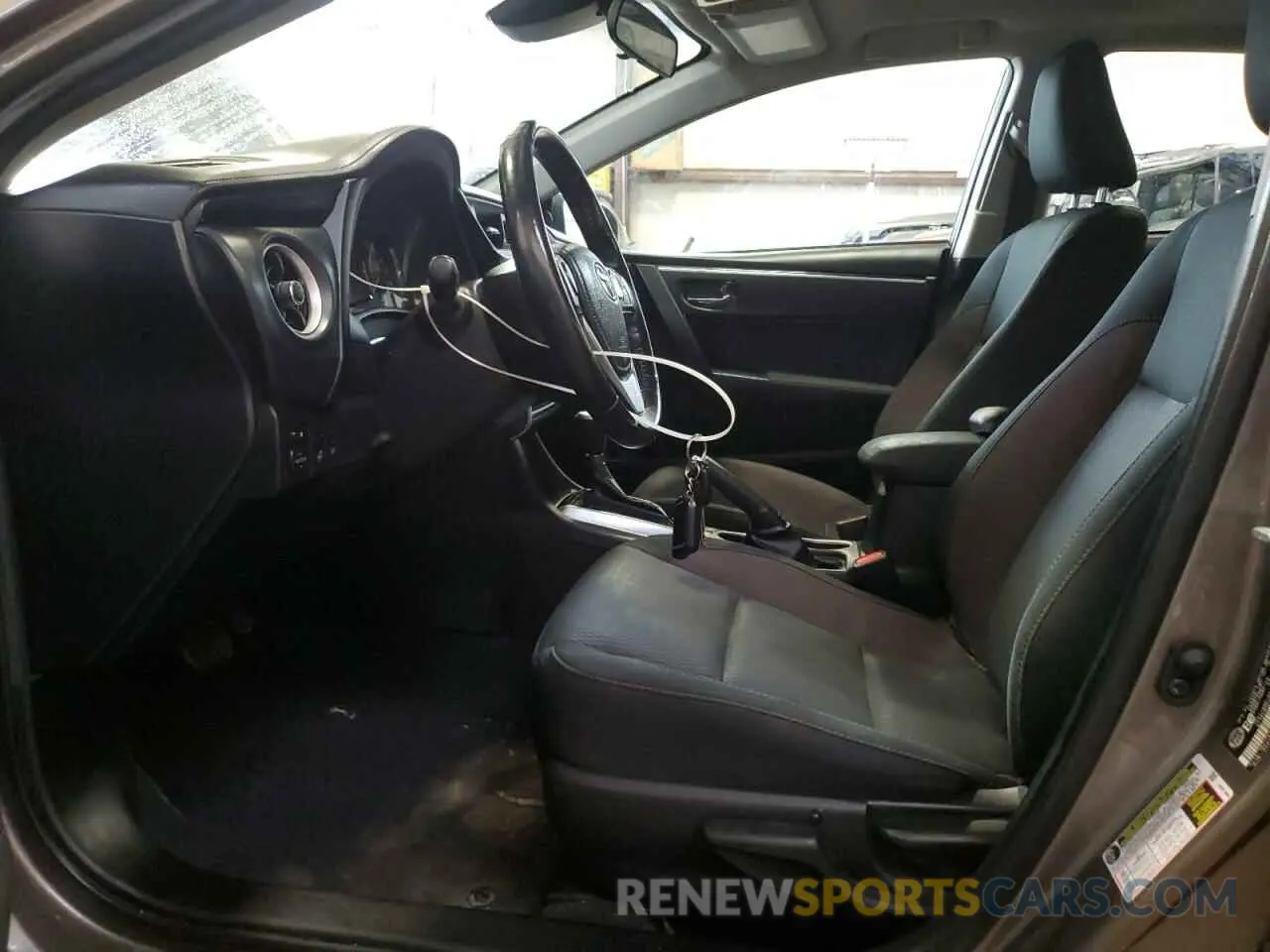 7 Photograph of a damaged car 2T1BURHEXKC222152 TOYOTA COROLLA 2019