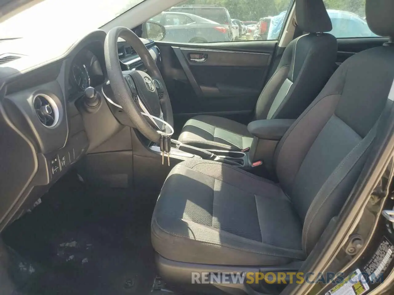 7 Photograph of a damaged car 2T1BURHEXKC222913 TOYOTA COROLLA 2019