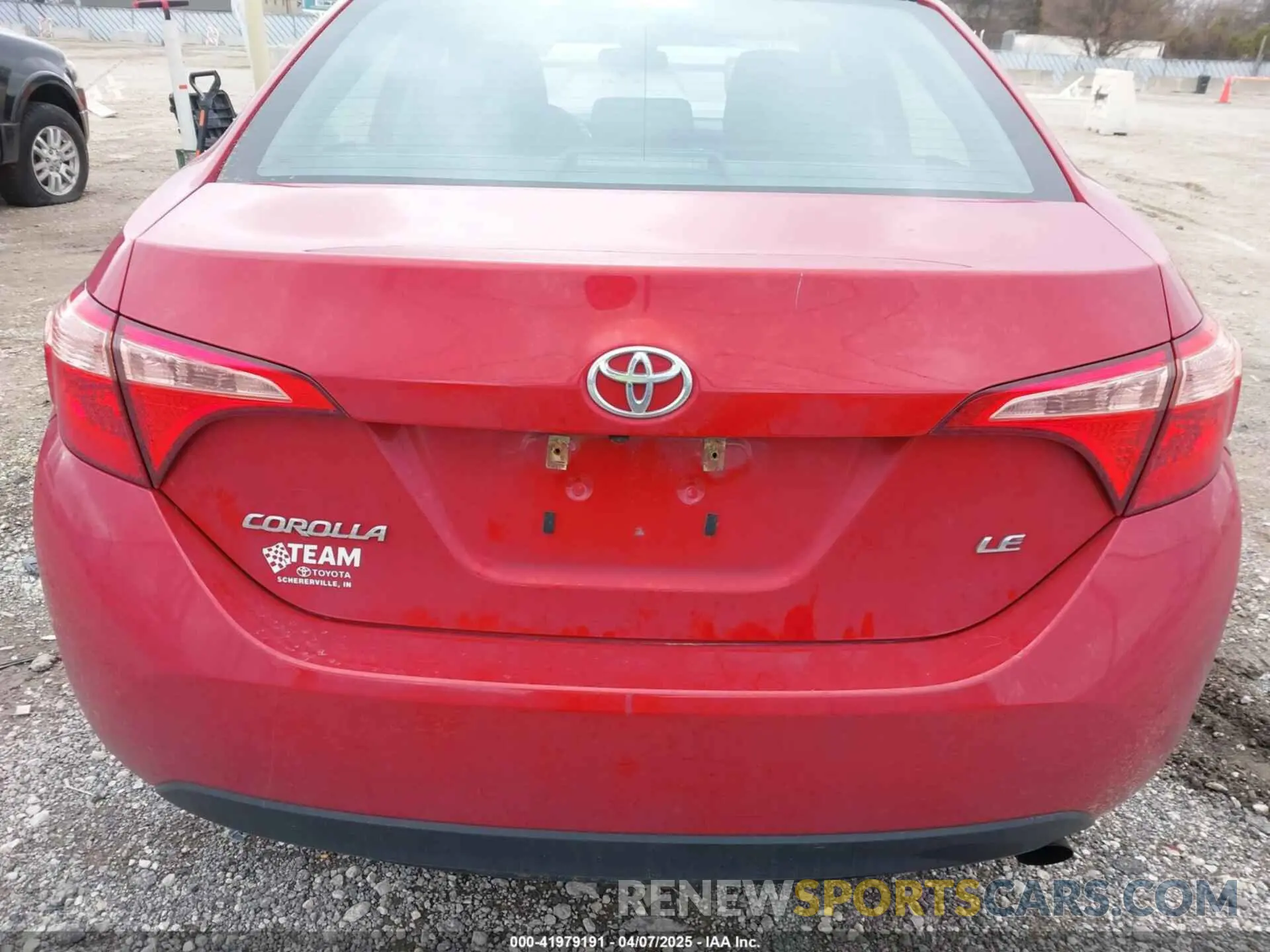 17 Photograph of a damaged car 2T1BURHEXKC228937 TOYOTA COROLLA 2019