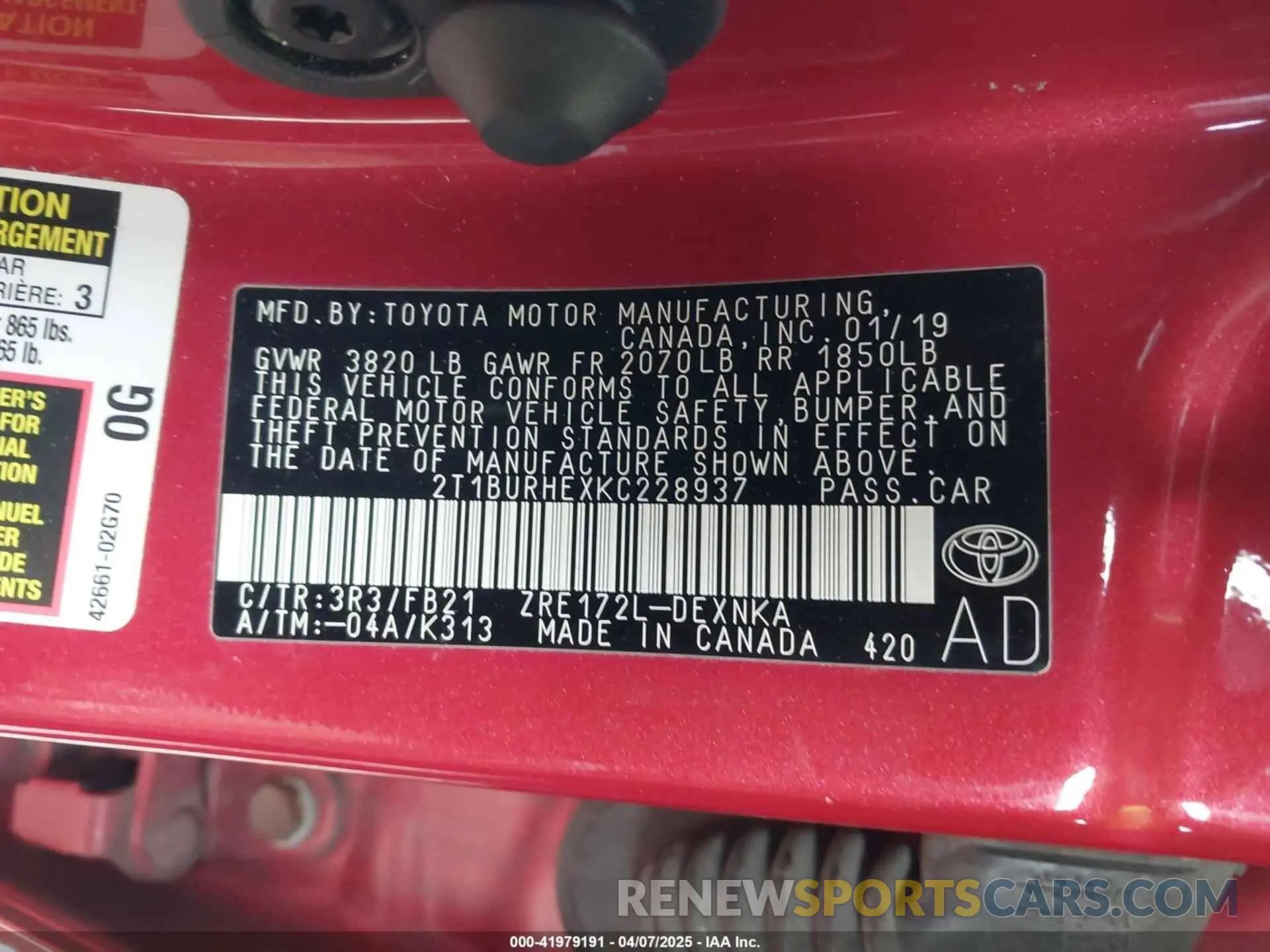 9 Photograph of a damaged car 2T1BURHEXKC228937 TOYOTA COROLLA 2019
