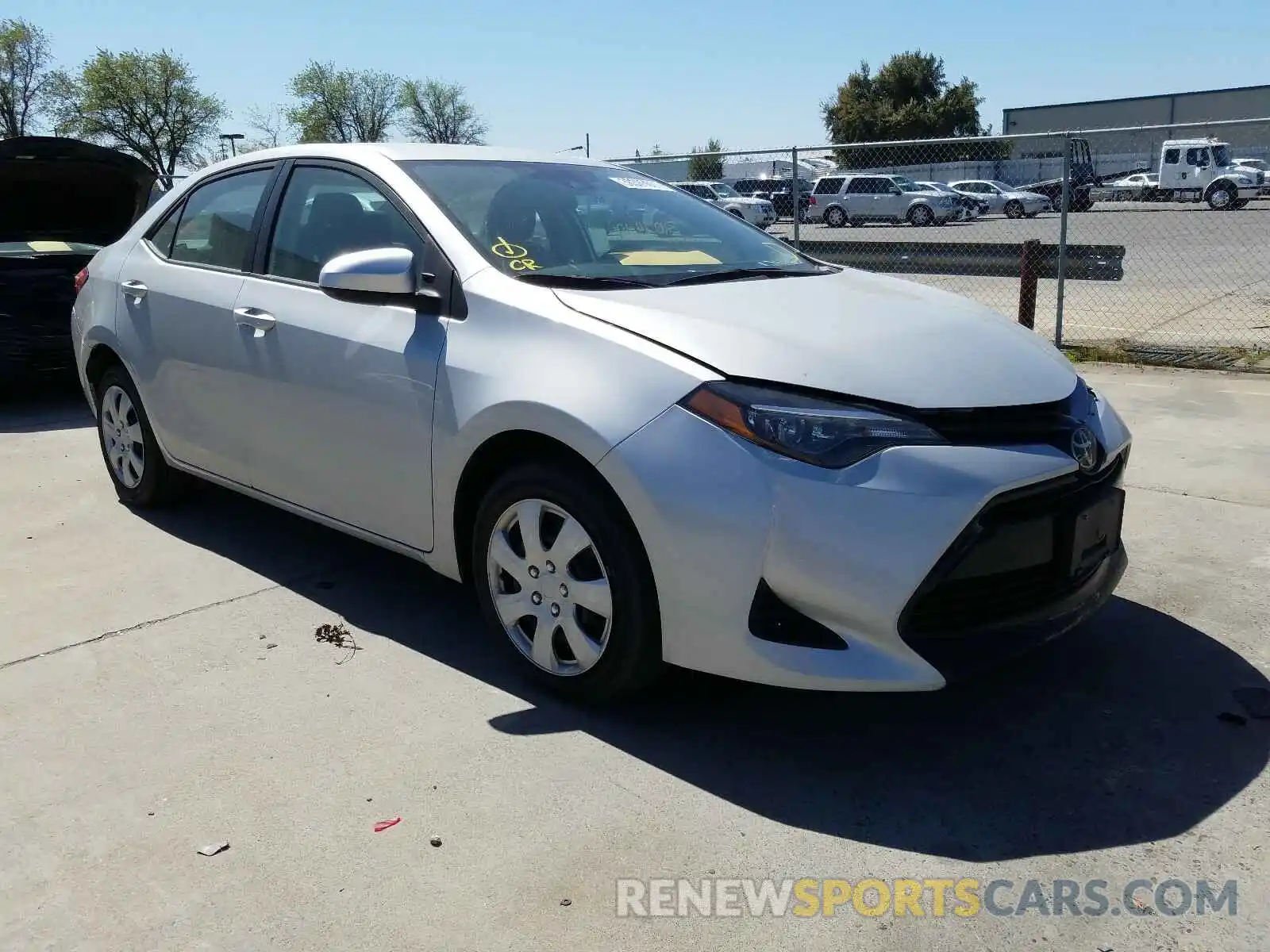 1 Photograph of a damaged car 2T1BURHEXKC230333 TOYOTA COROLLA 2019