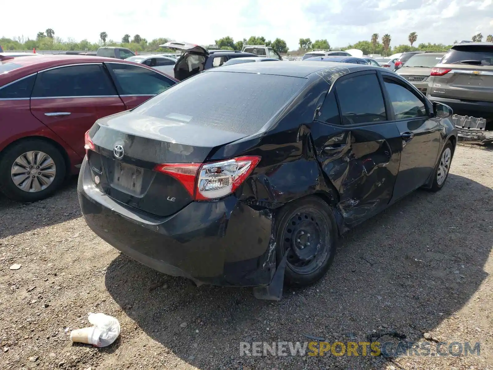 4 Photograph of a damaged car 2T1BURHEXKC231594 TOYOTA COROLLA 2019