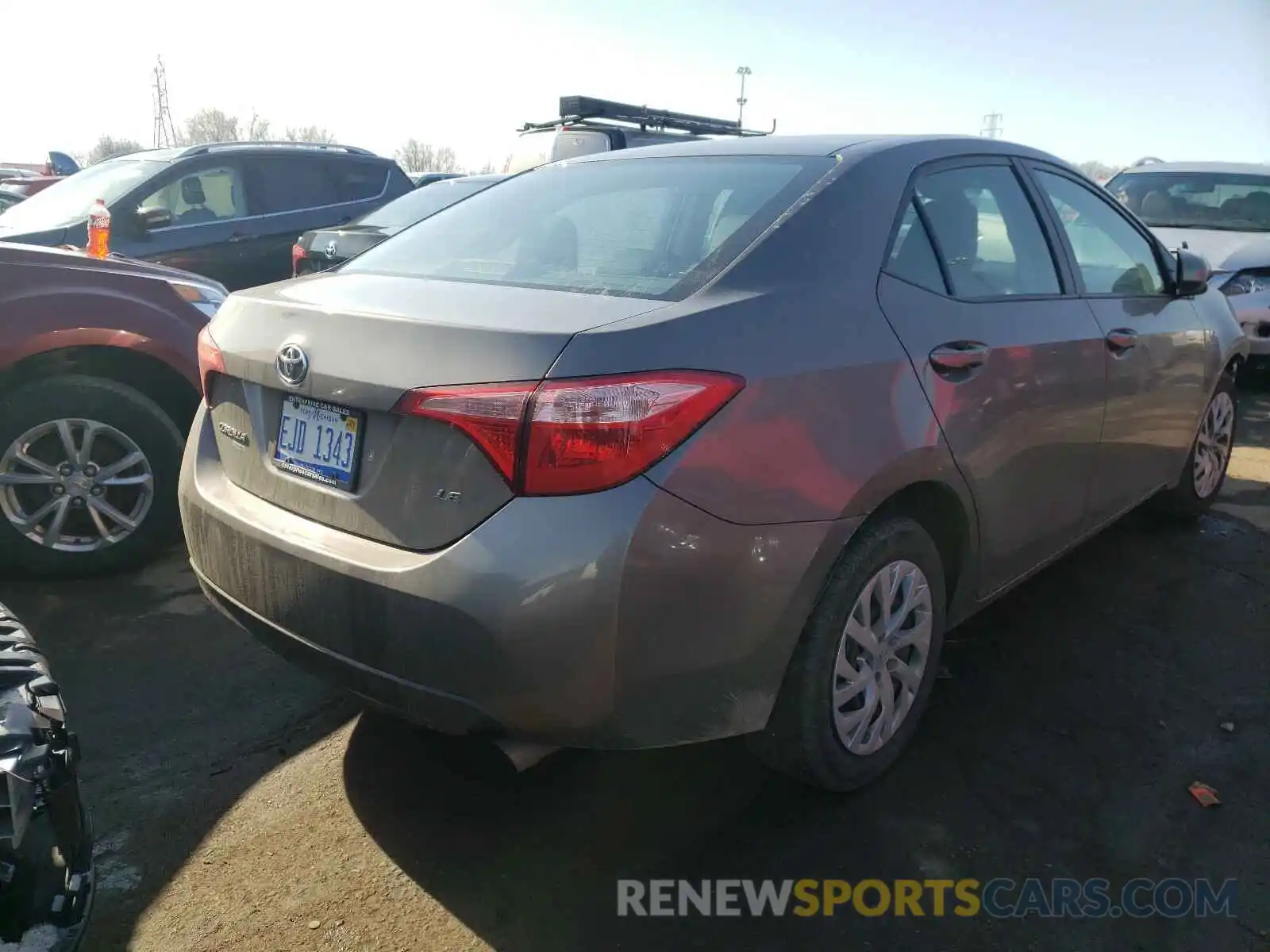 4 Photograph of a damaged car 2T1BURHEXKC232745 TOYOTA COROLLA 2019