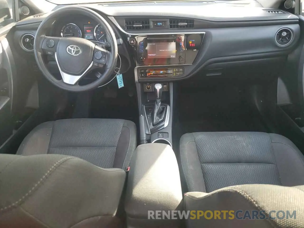 8 Photograph of a damaged car 2T1BURHEXKC233717 TOYOTA COROLLA 2019