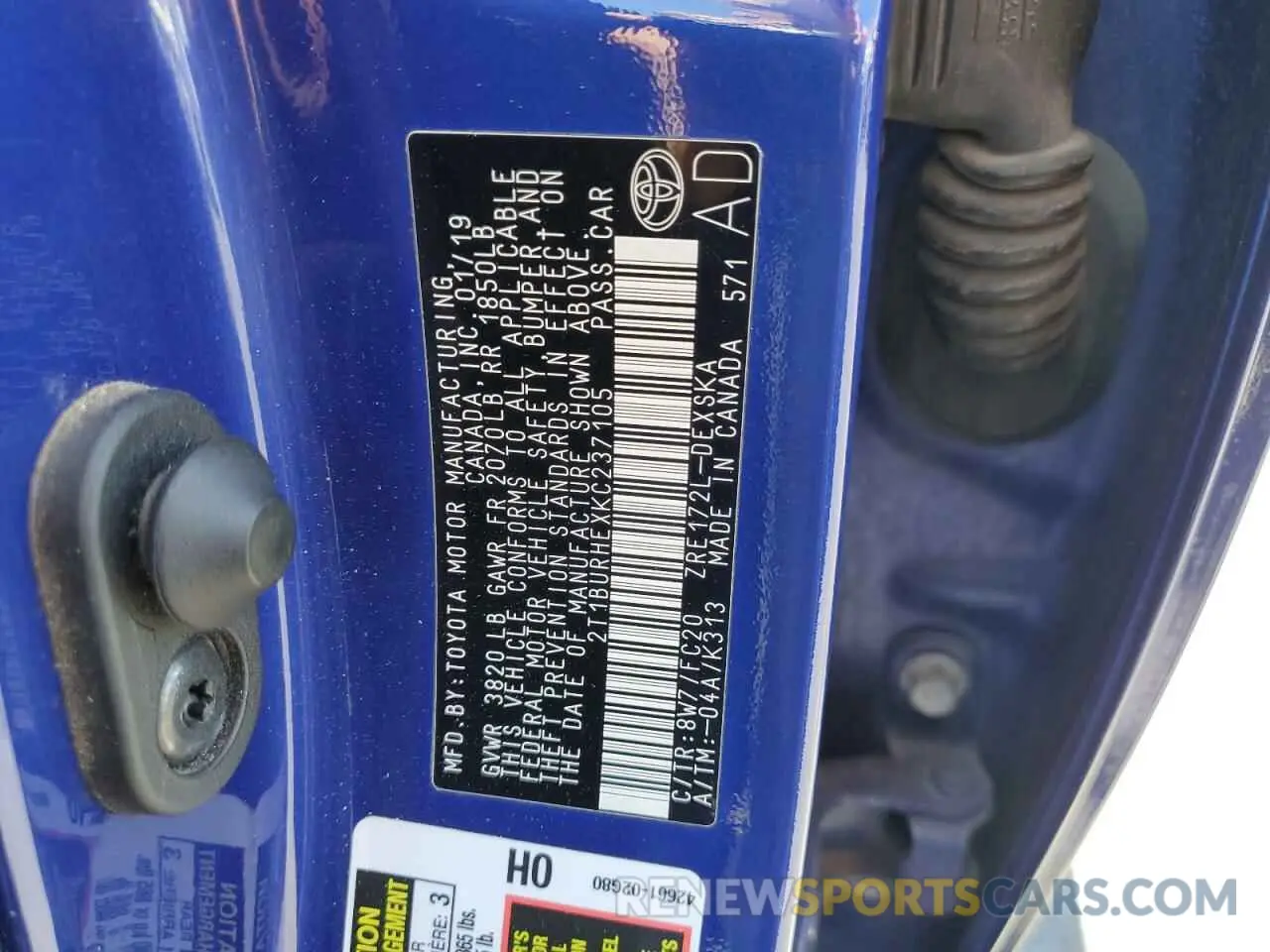 12 Photograph of a damaged car 2T1BURHEXKC237105 TOYOTA COROLLA 2019