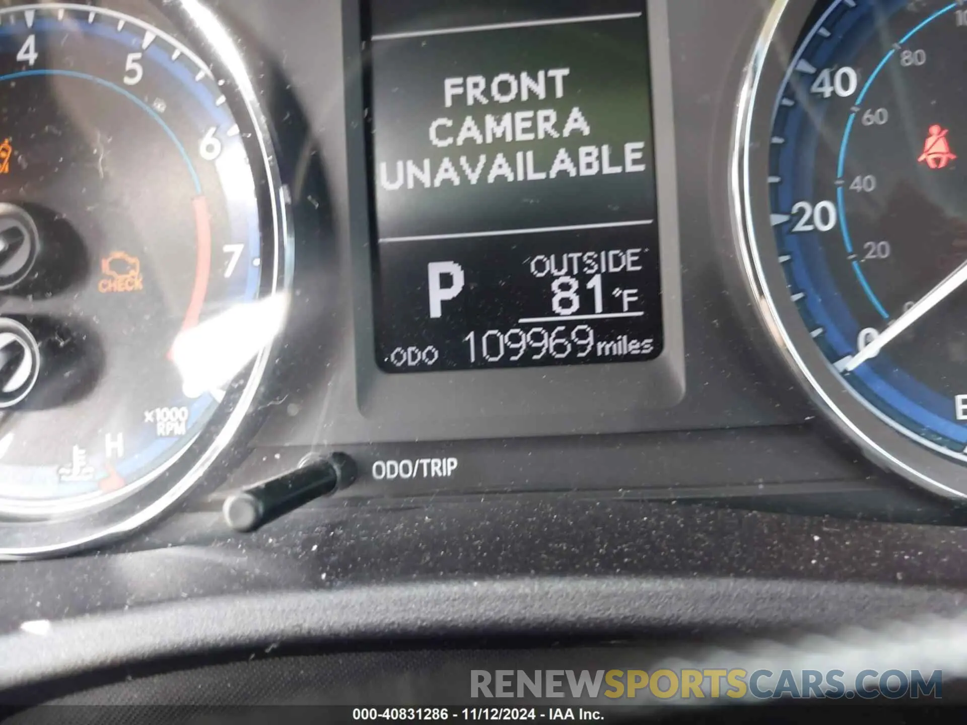 16 Photograph of a damaged car 2T1BURHEXKC238495 TOYOTA COROLLA 2019