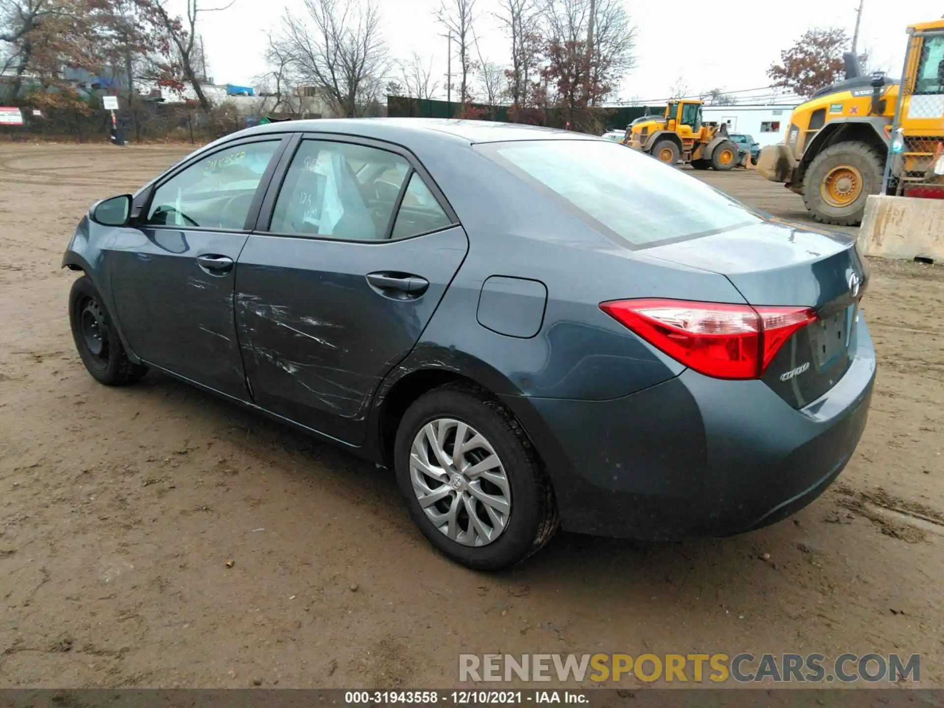 3 Photograph of a damaged car 2T1BURHEXKC240960 TOYOTA COROLLA 2019