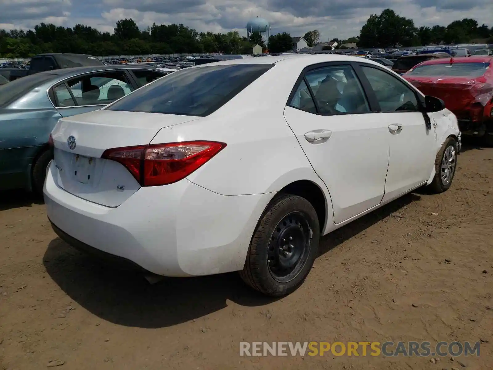 4 Photograph of a damaged car 2T1BURHEXKC241607 TOYOTA COROLLA 2019