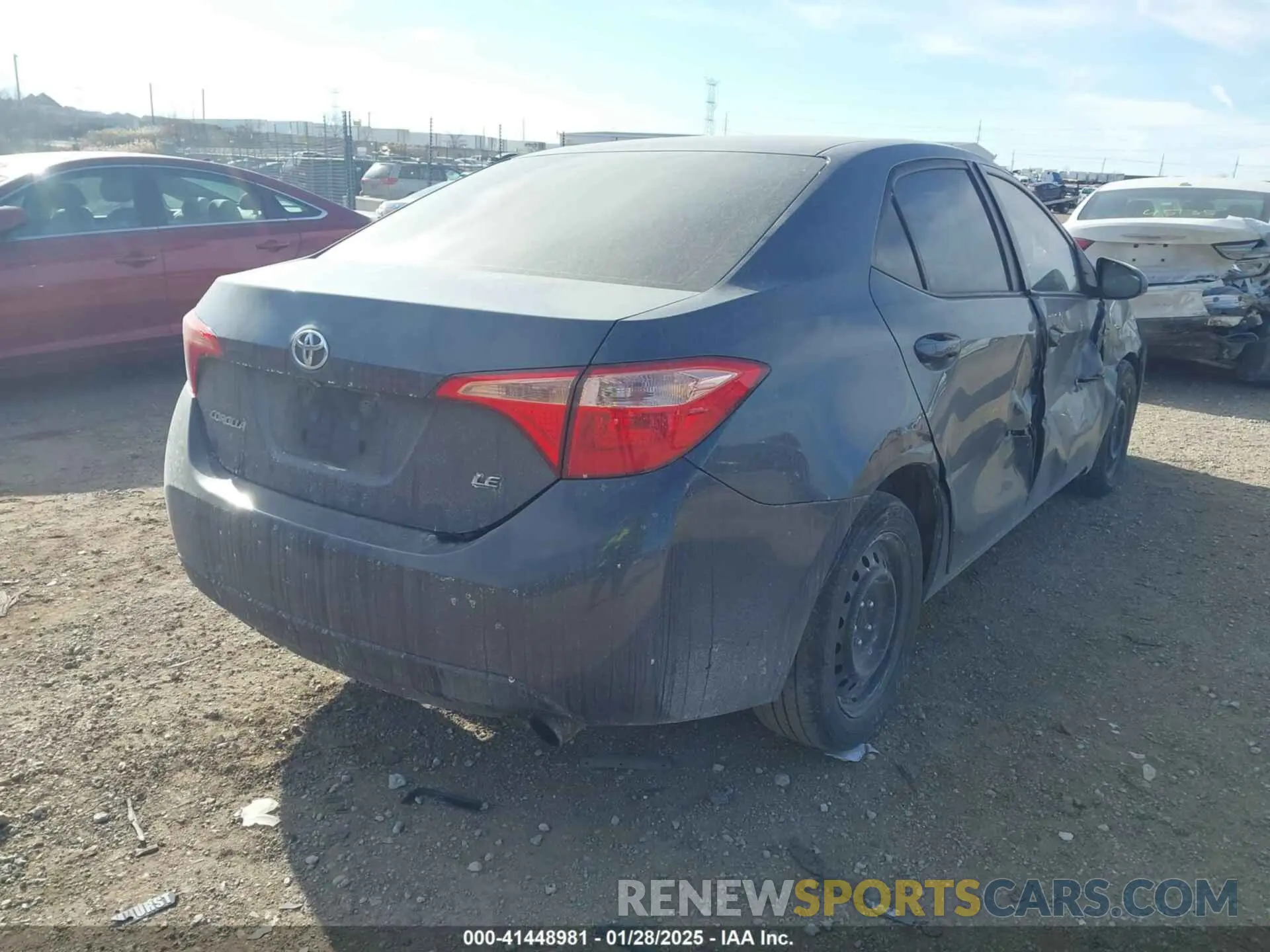 4 Photograph of a damaged car 2T1BURHEXKC244071 TOYOTA COROLLA 2019