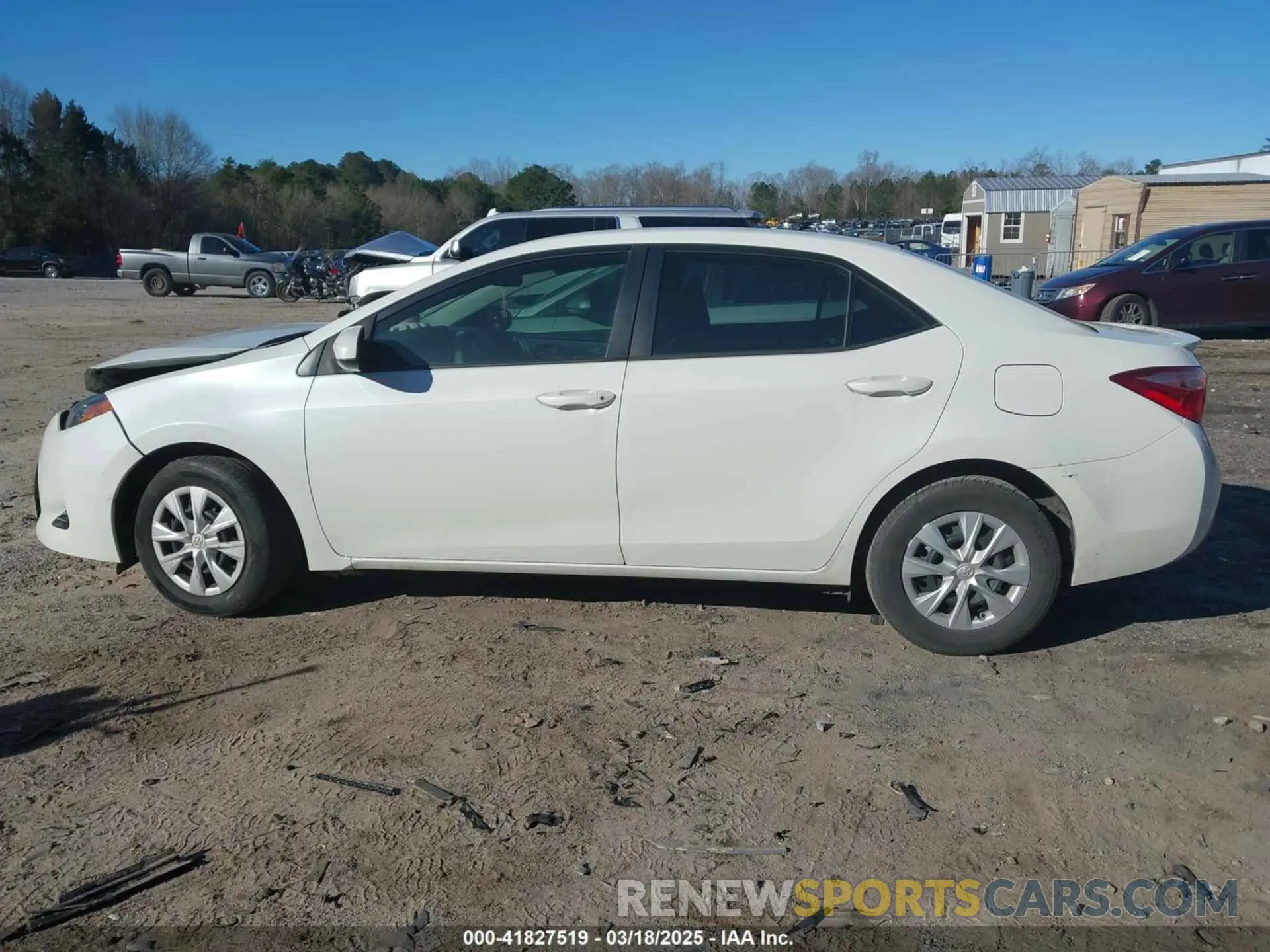 13 Photograph of a damaged car 5YFBPRHE9KP875711 TOYOTA COROLLA 2019