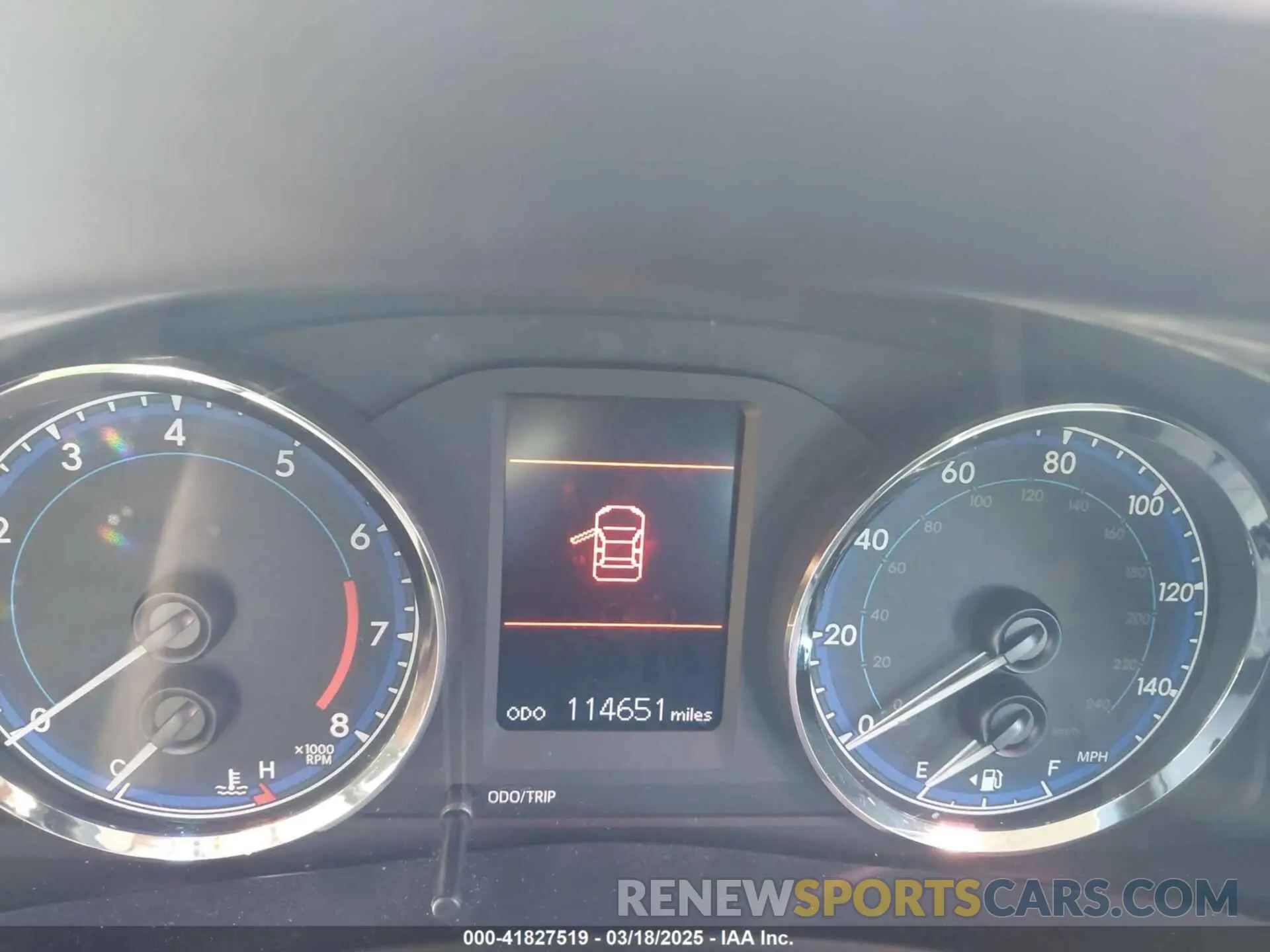 7 Photograph of a damaged car 5YFBPRHE9KP875711 TOYOTA COROLLA 2019