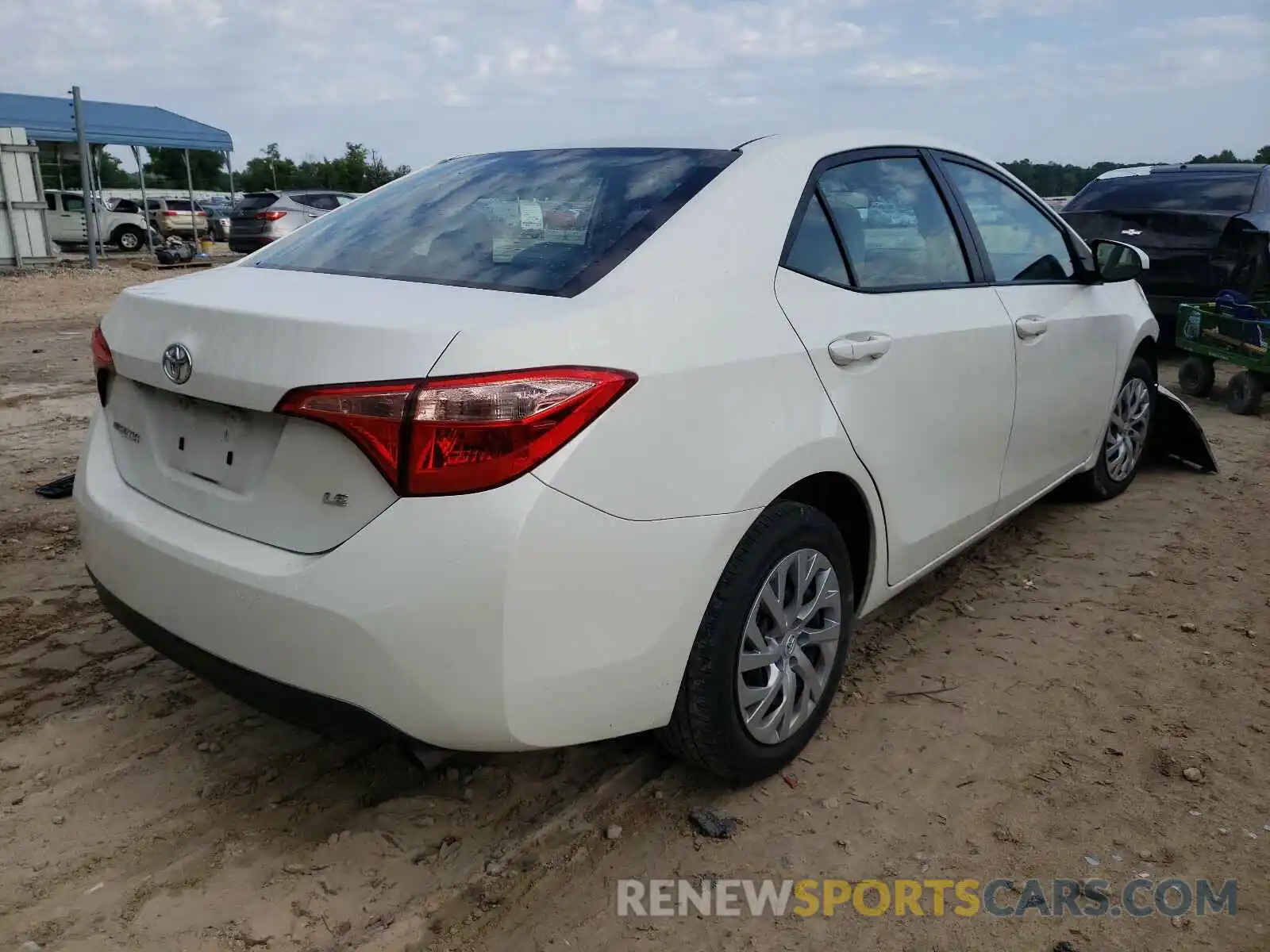 4 Photograph of a damaged car 5YFBURHE0KP859194 TOYOTA COROLLA 2019