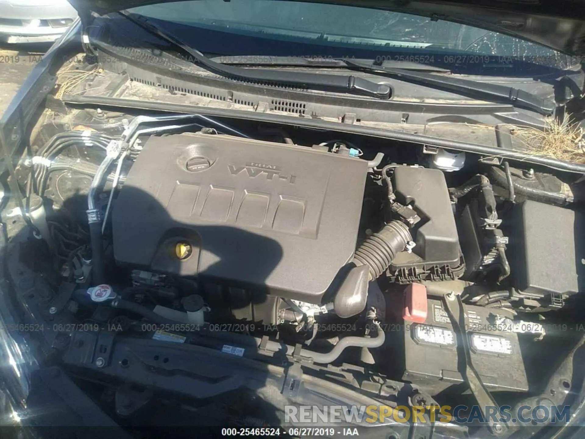 10 Photograph of a damaged car 5YFBURHE0KP859924 TOYOTA COROLLA 2019
