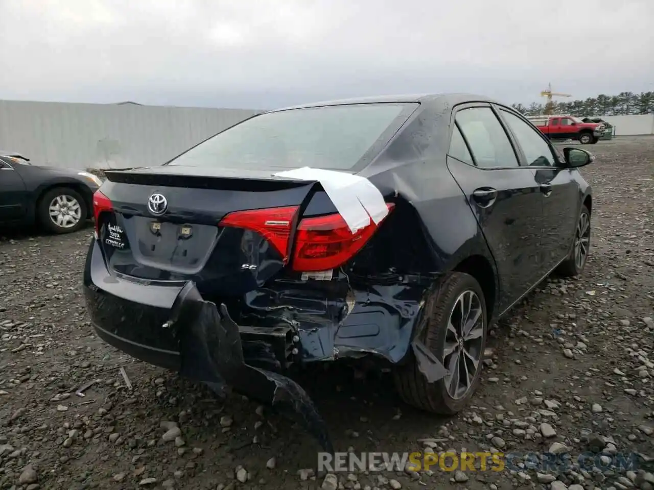 4 Photograph of a damaged car 5YFBURHE0KP864413 TOYOTA COROLLA 2019