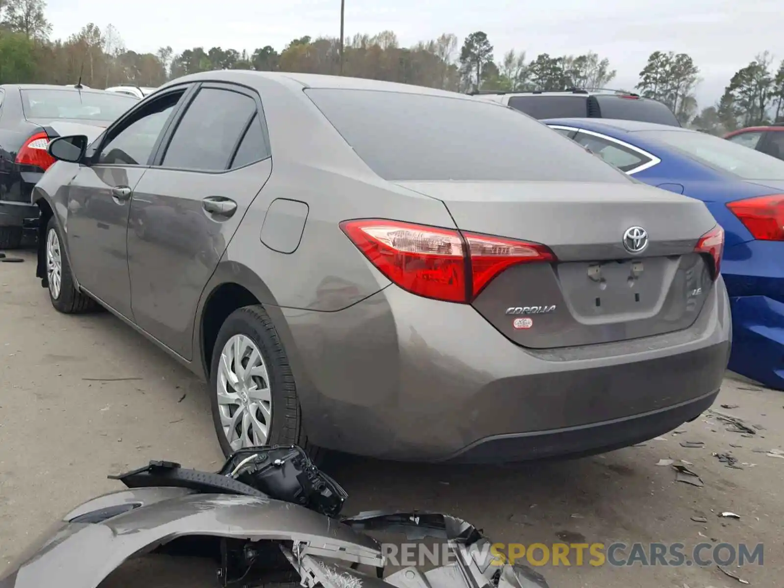 3 Photograph of a damaged car 5YFBURHE0KP872012 TOYOTA COROLLA 2019