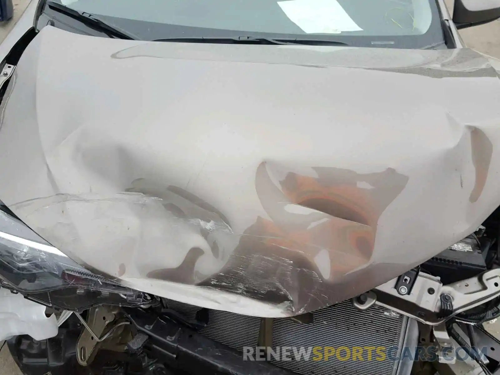 7 Photograph of a damaged car 5YFBURHE0KP872012 TOYOTA COROLLA 2019