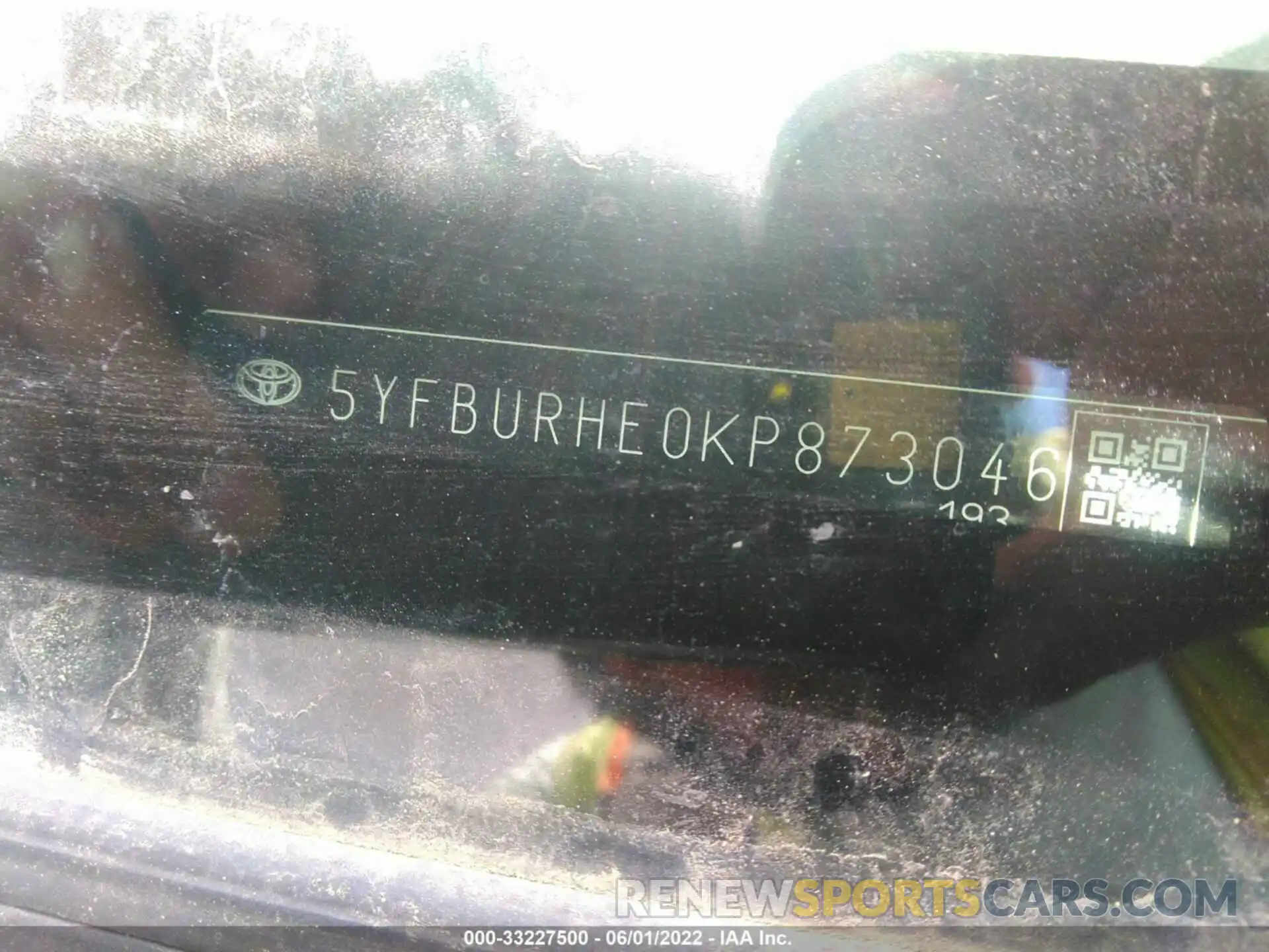 9 Photograph of a damaged car 5YFBURHE0KP873046 TOYOTA COROLLA 2019