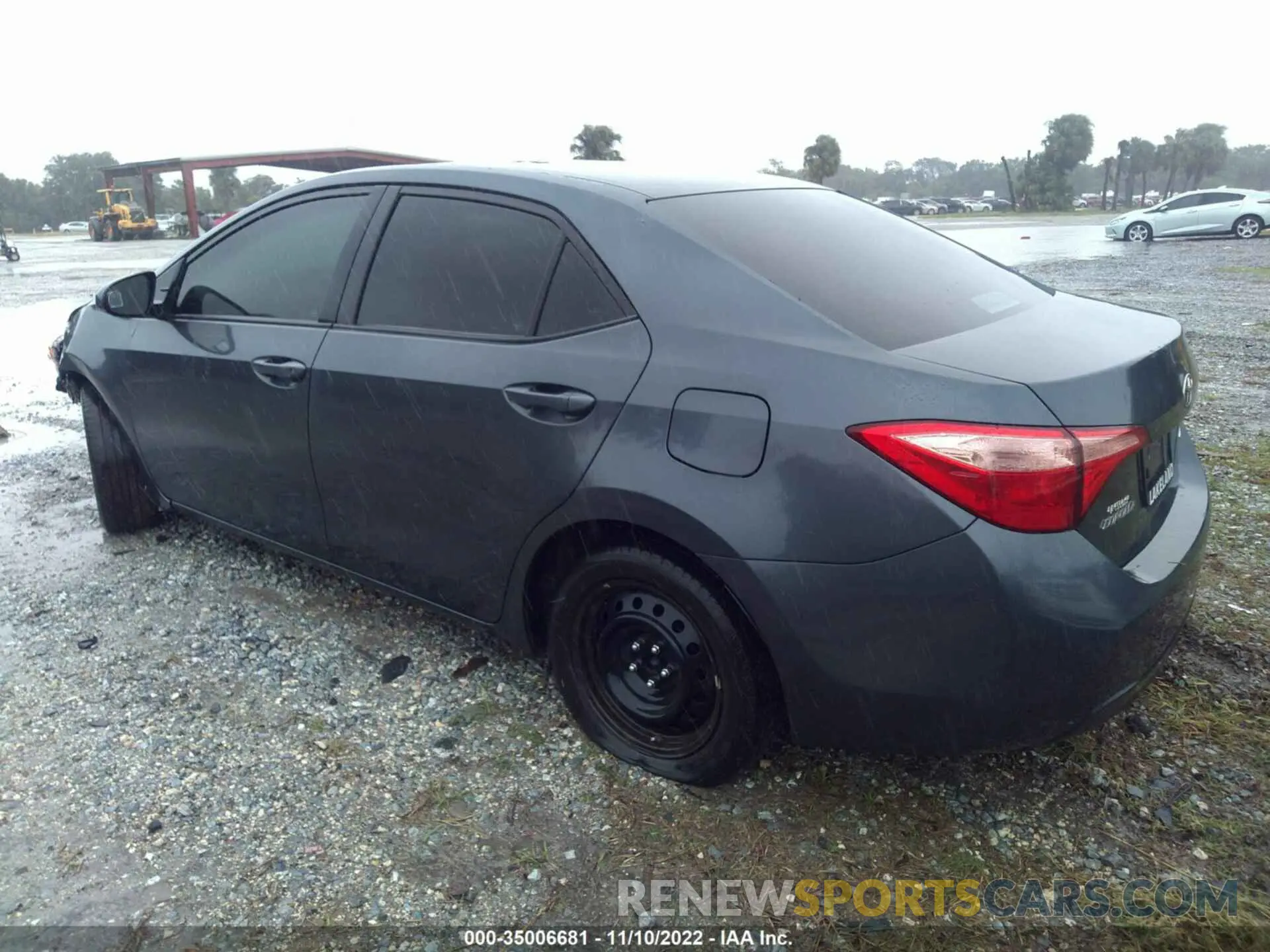 3 Photograph of a damaged car 5YFBURHE0KP873208 TOYOTA COROLLA 2019