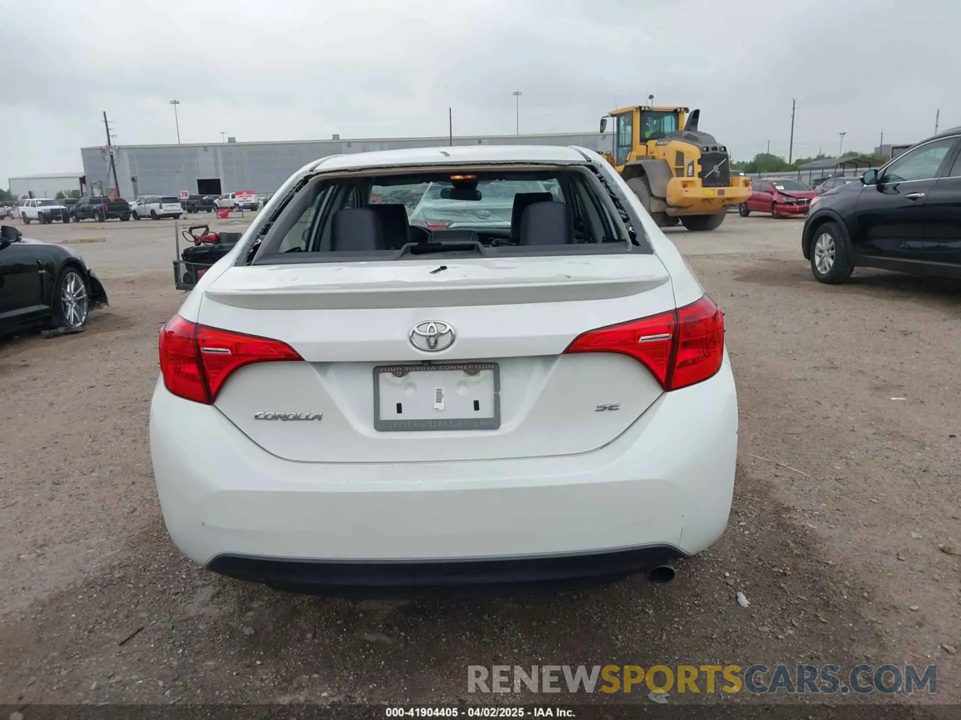 16 Photograph of a damaged car 5YFBURHE0KP875377 TOYOTA COROLLA 2019