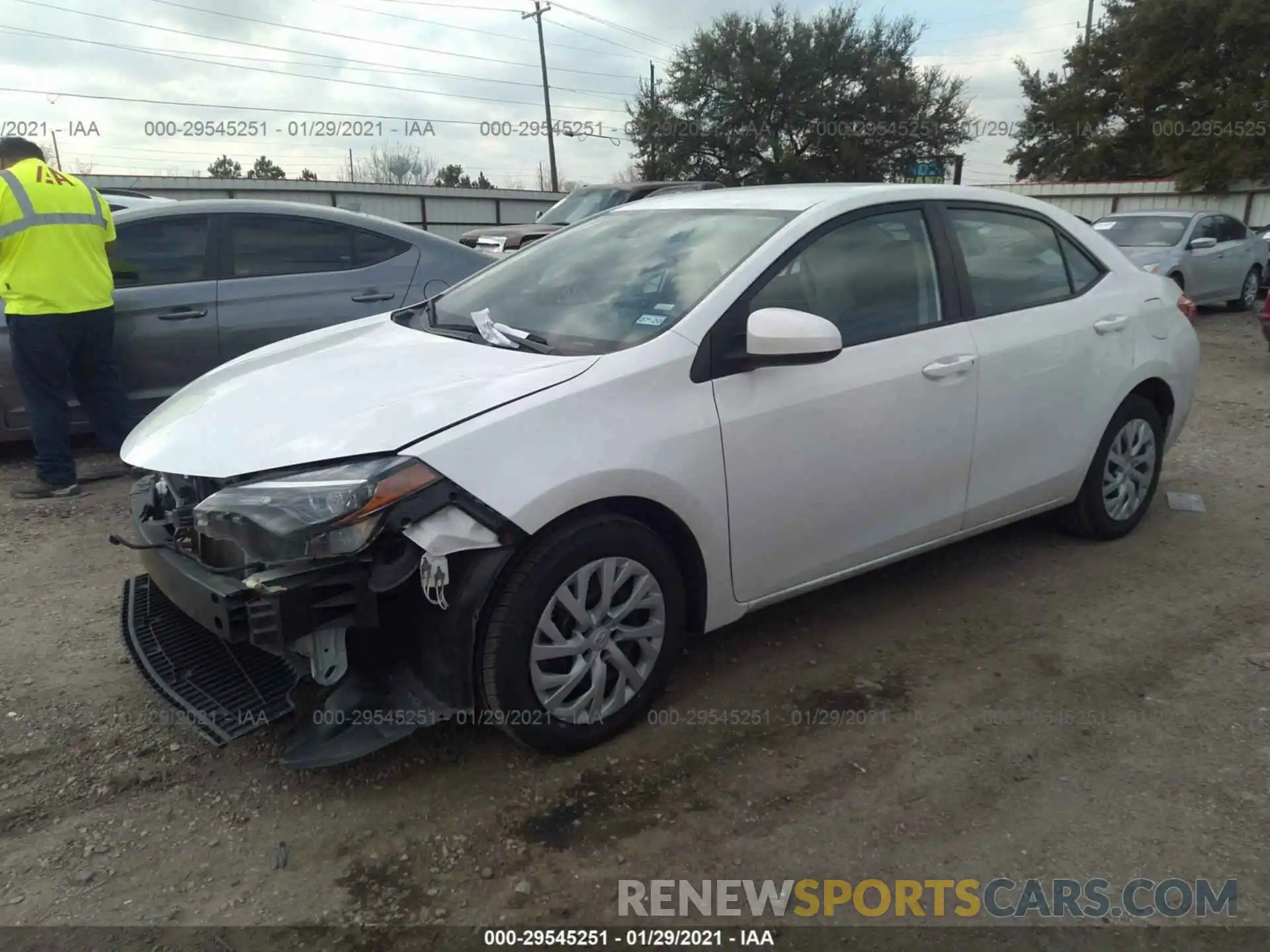 2 Photograph of a damaged car 5YFBURHE0KP875606 TOYOTA COROLLA 2019